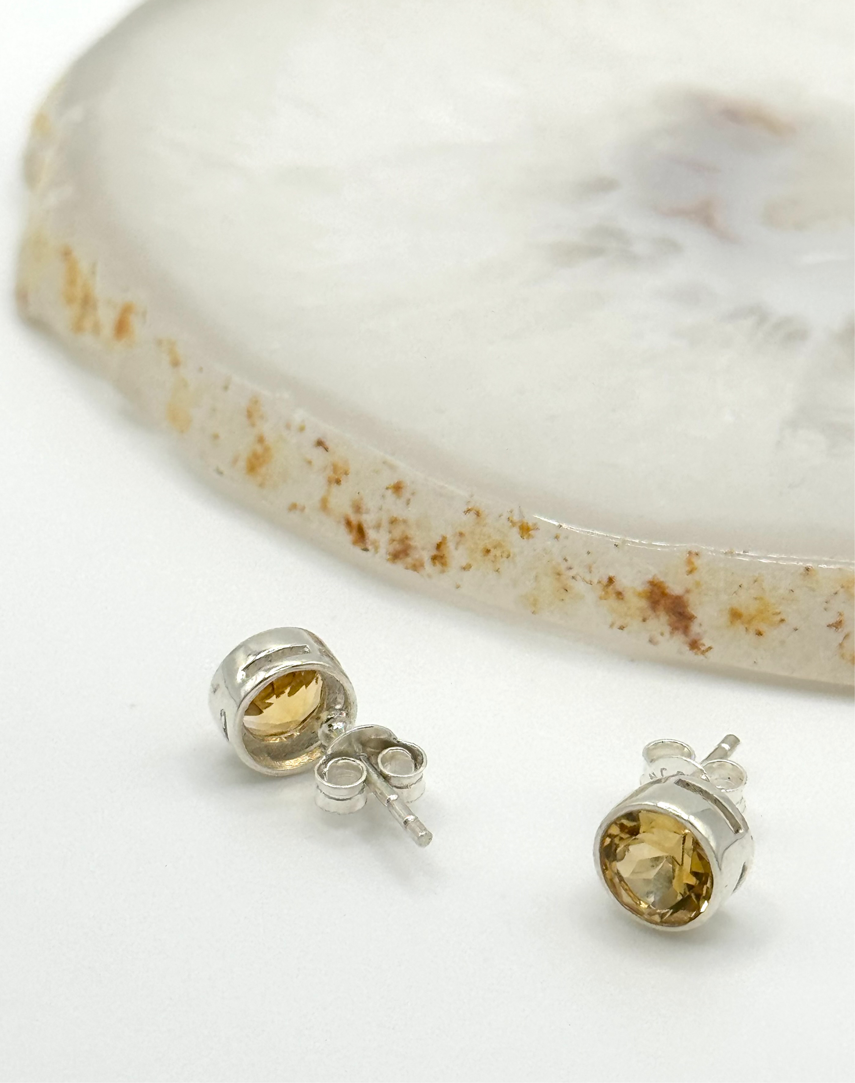 •FACETED CITRINE - LIL' CIRCLE• silver bezel set stud earrings
