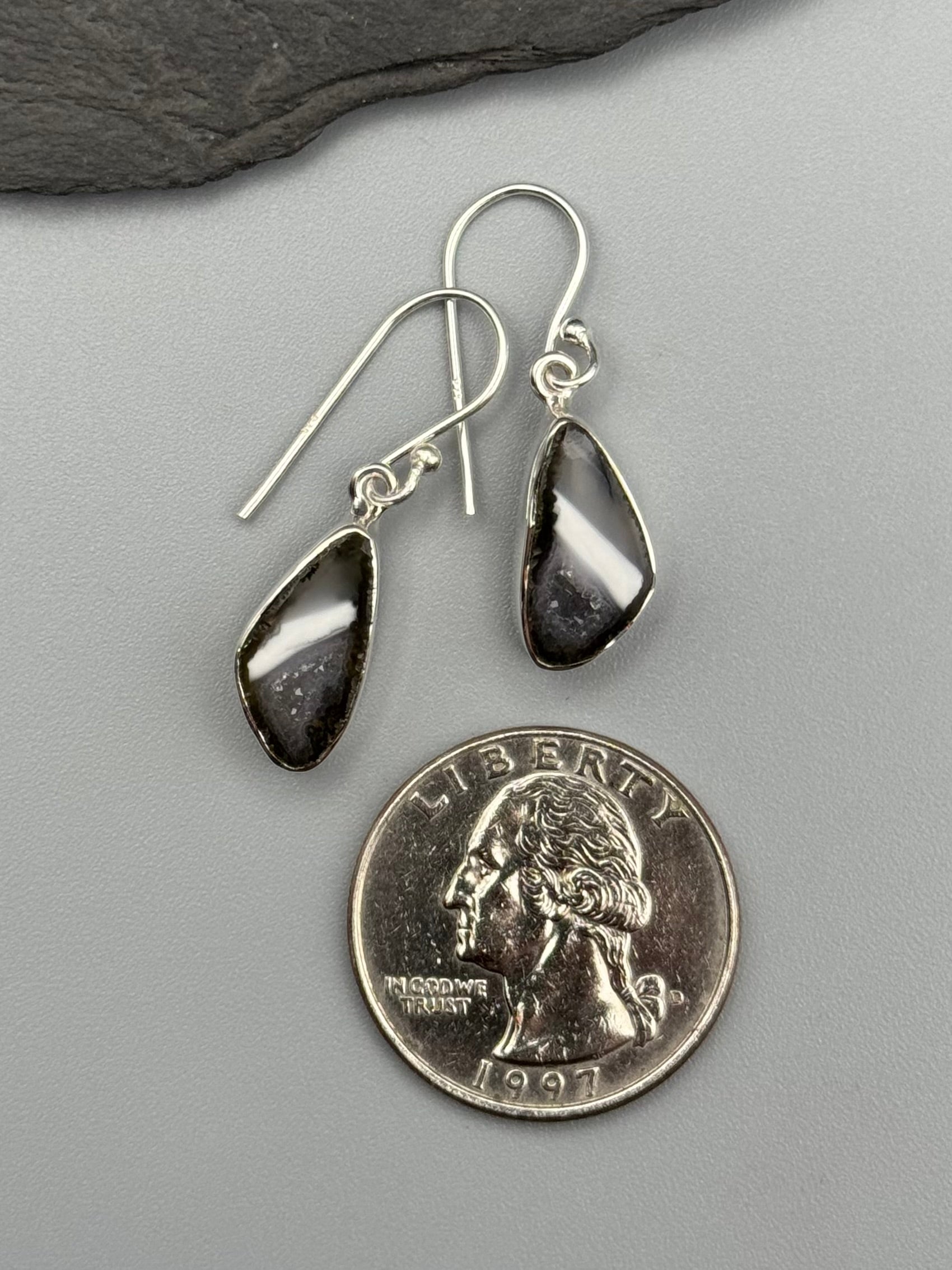 •COCONUT DRUZY GEODE• silver dangle earrings