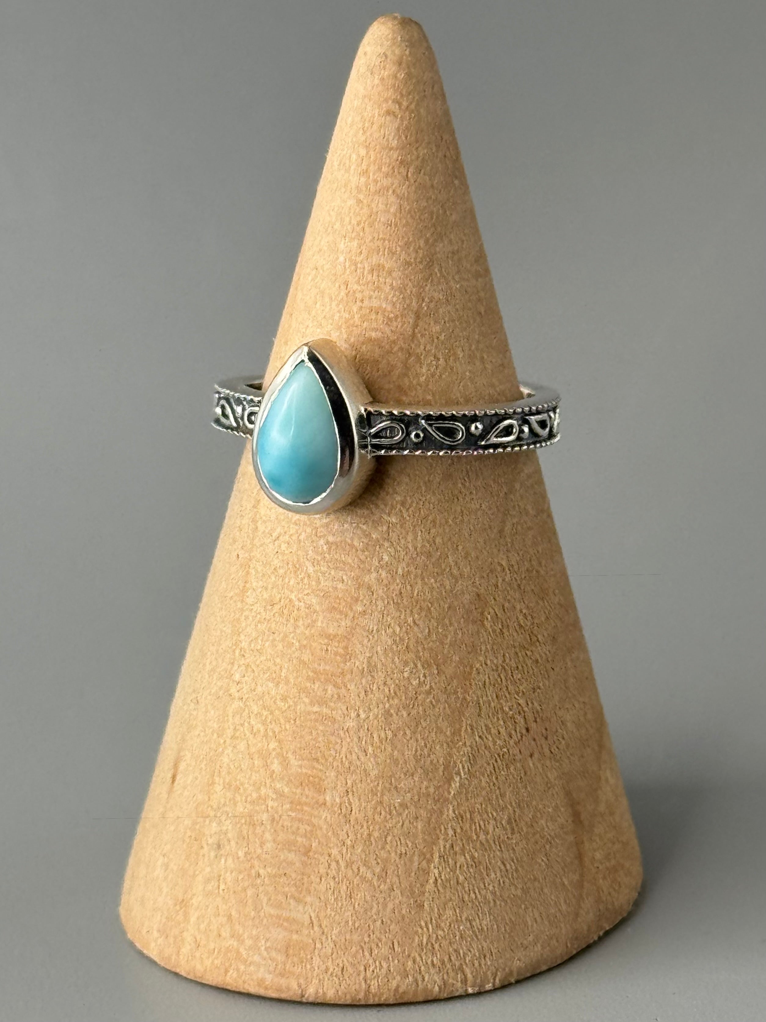 •LARIMAR - LIL' DROPLETS• sterling silver ring (size 6)