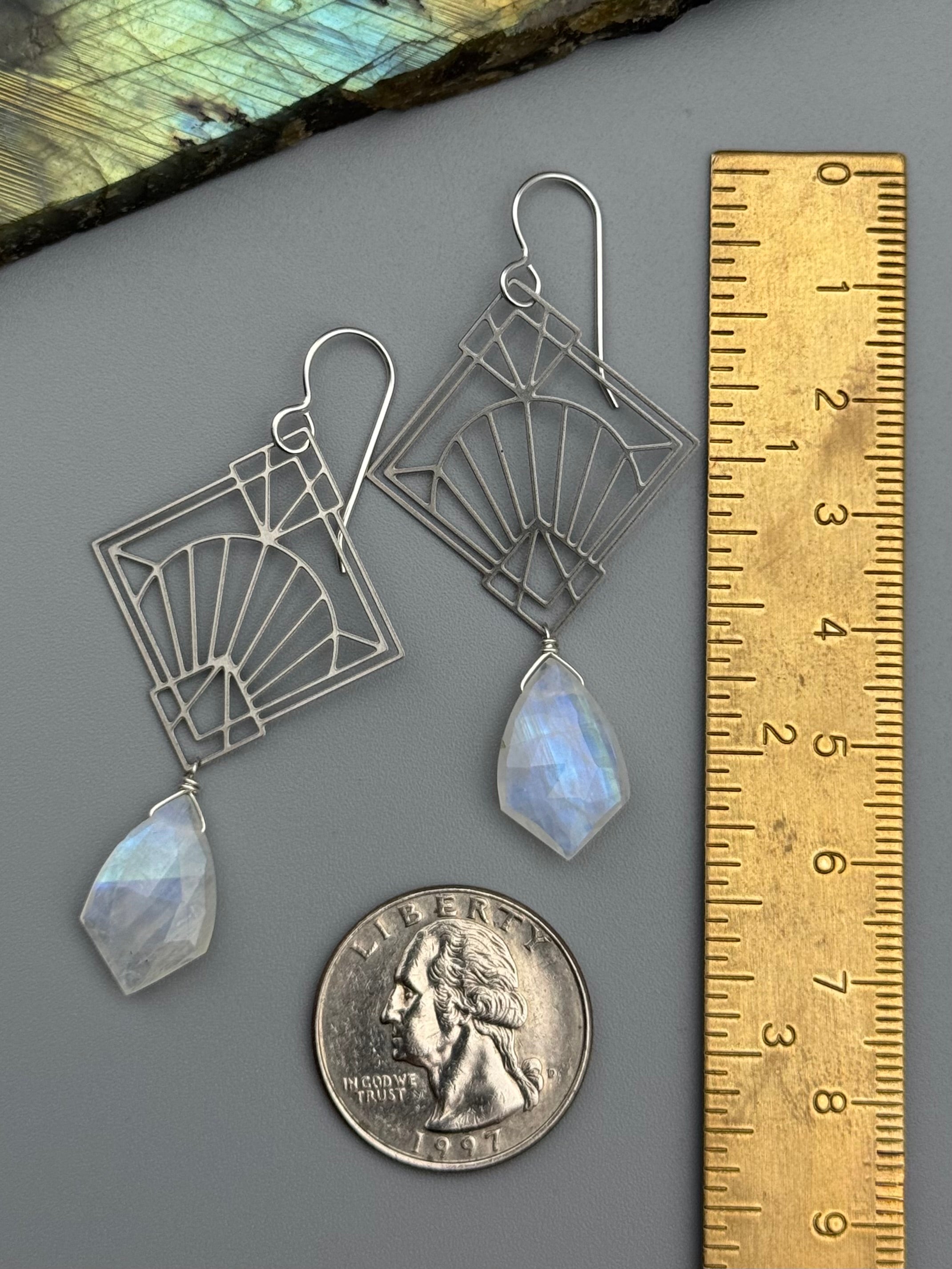 •DECO DIAMOND• rainbow moonstone + silver earrings