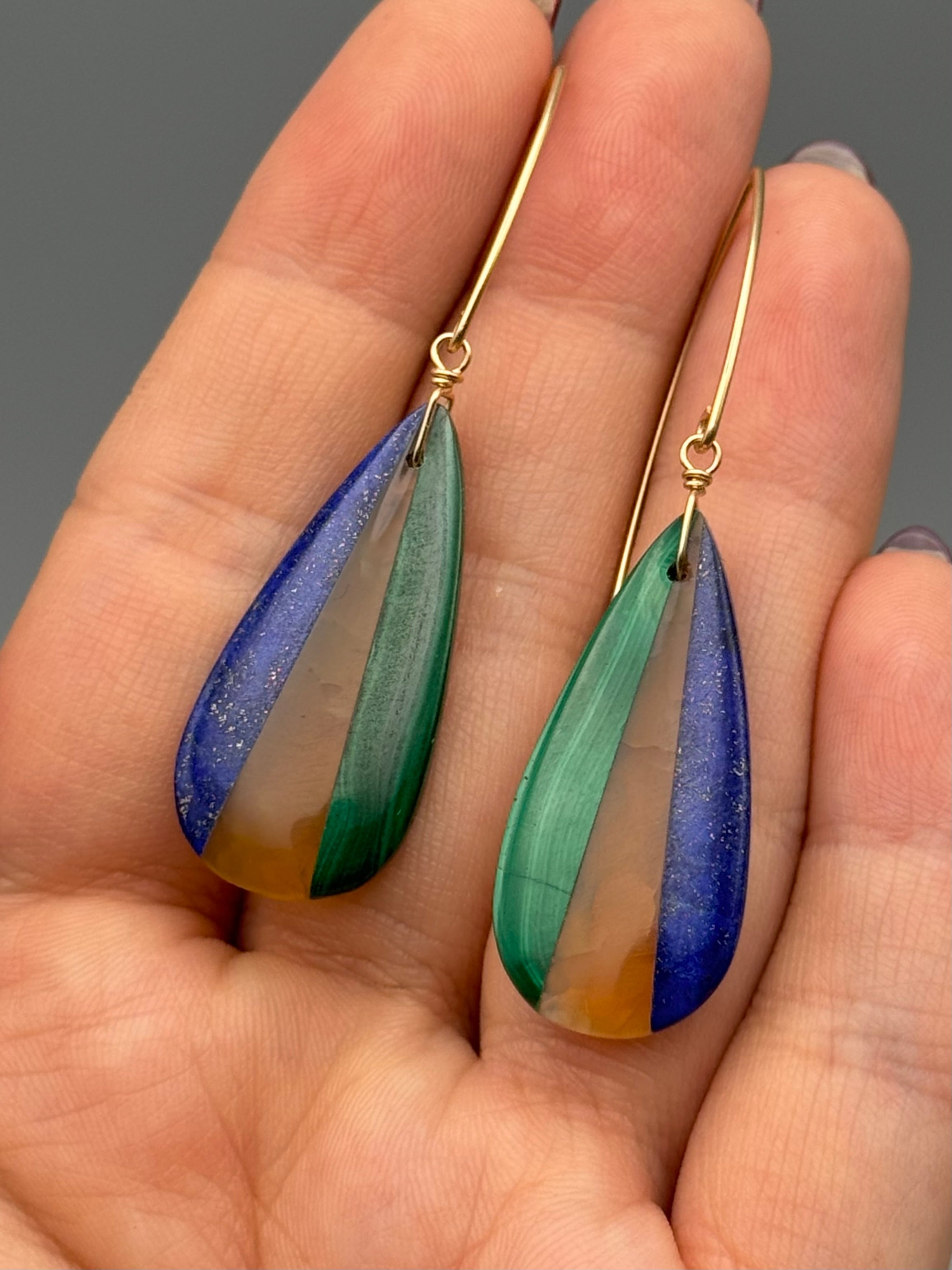 •STRAY• intarsia teardrop + gold earrings