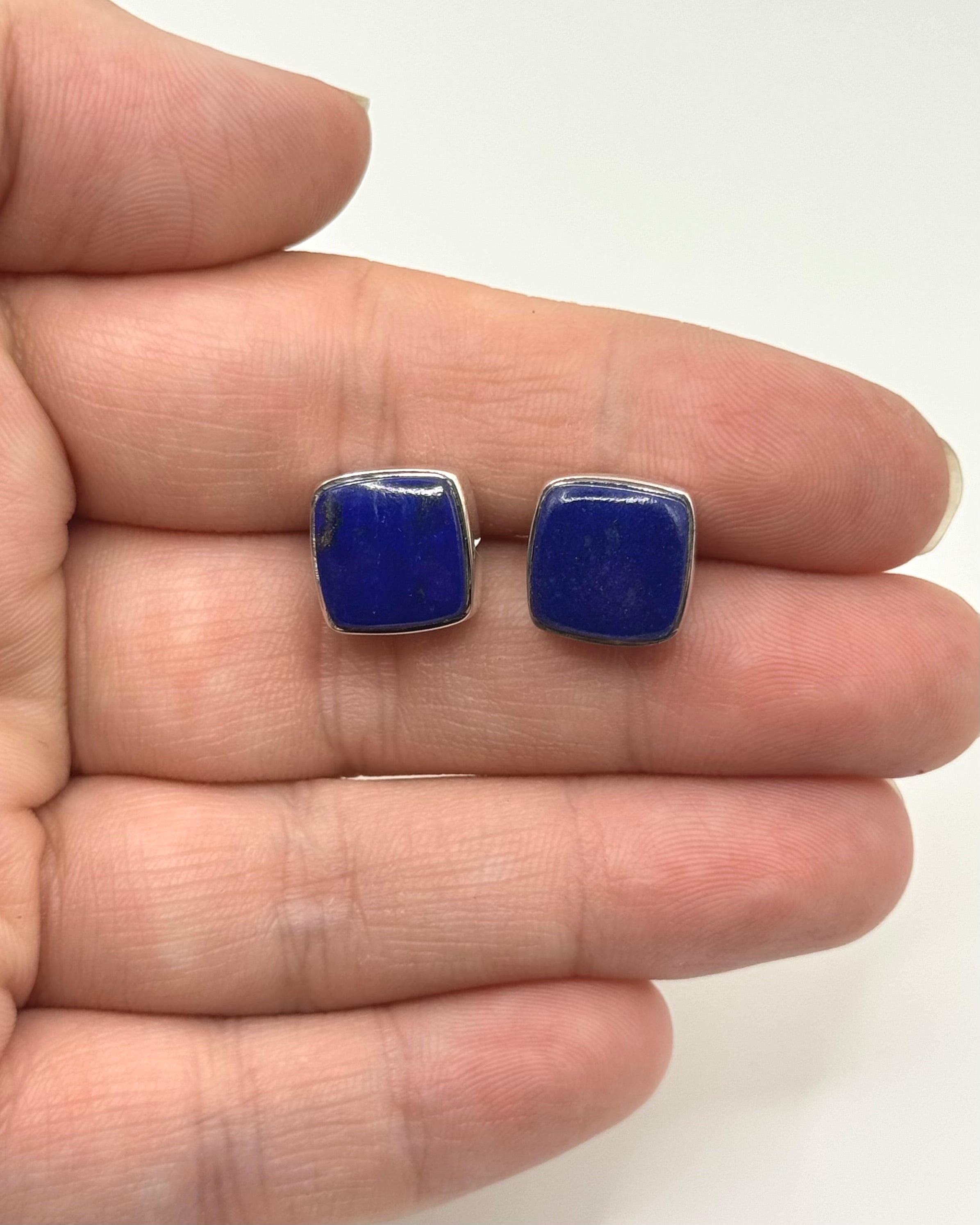 •LAPIS LAZULI - SQUARE• silver bezel set stud earrings