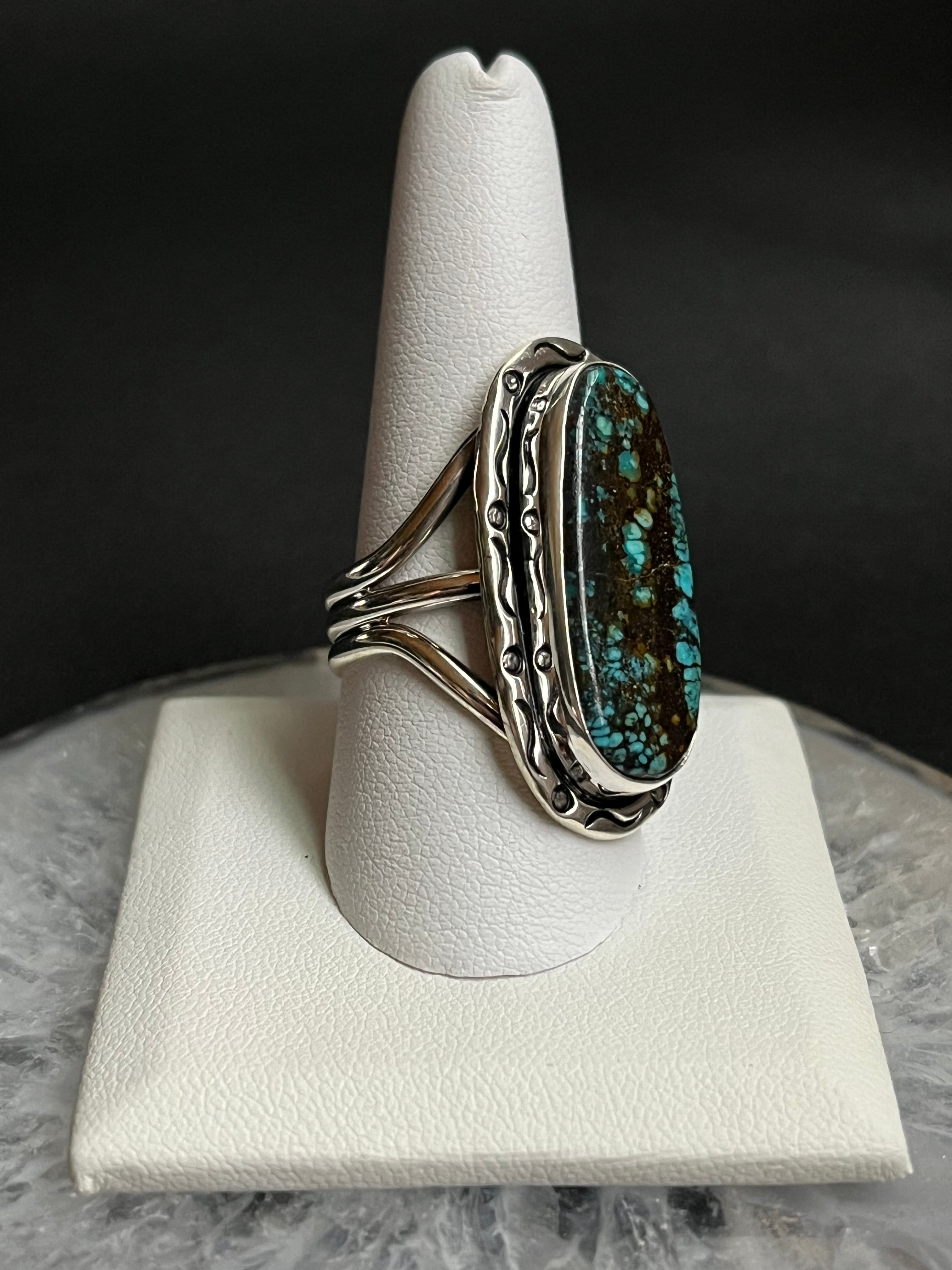 •CHINESE TURQUOISE• Navajo silver ring (size 10.5)
