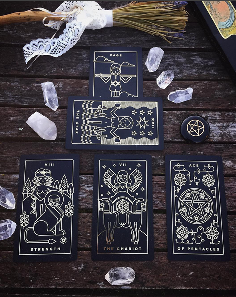 •GOLDEN THREAD• tarot deck
