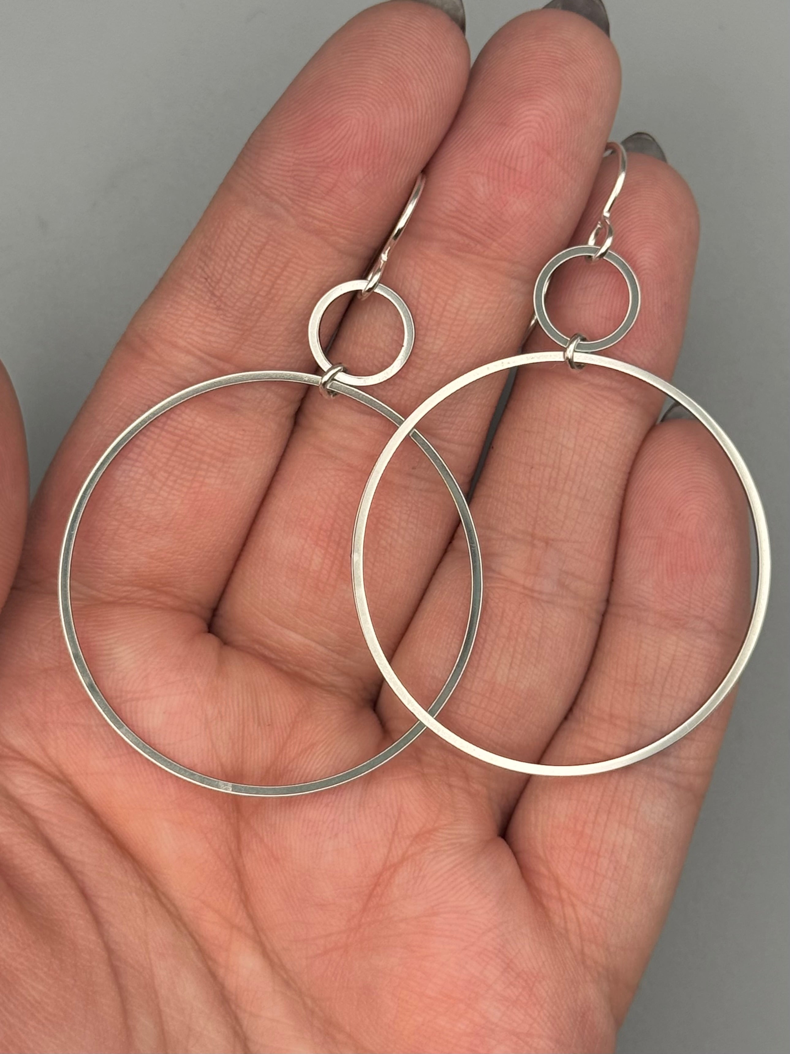 •EQUA-ORBIT LARGE• silver dangle earrings