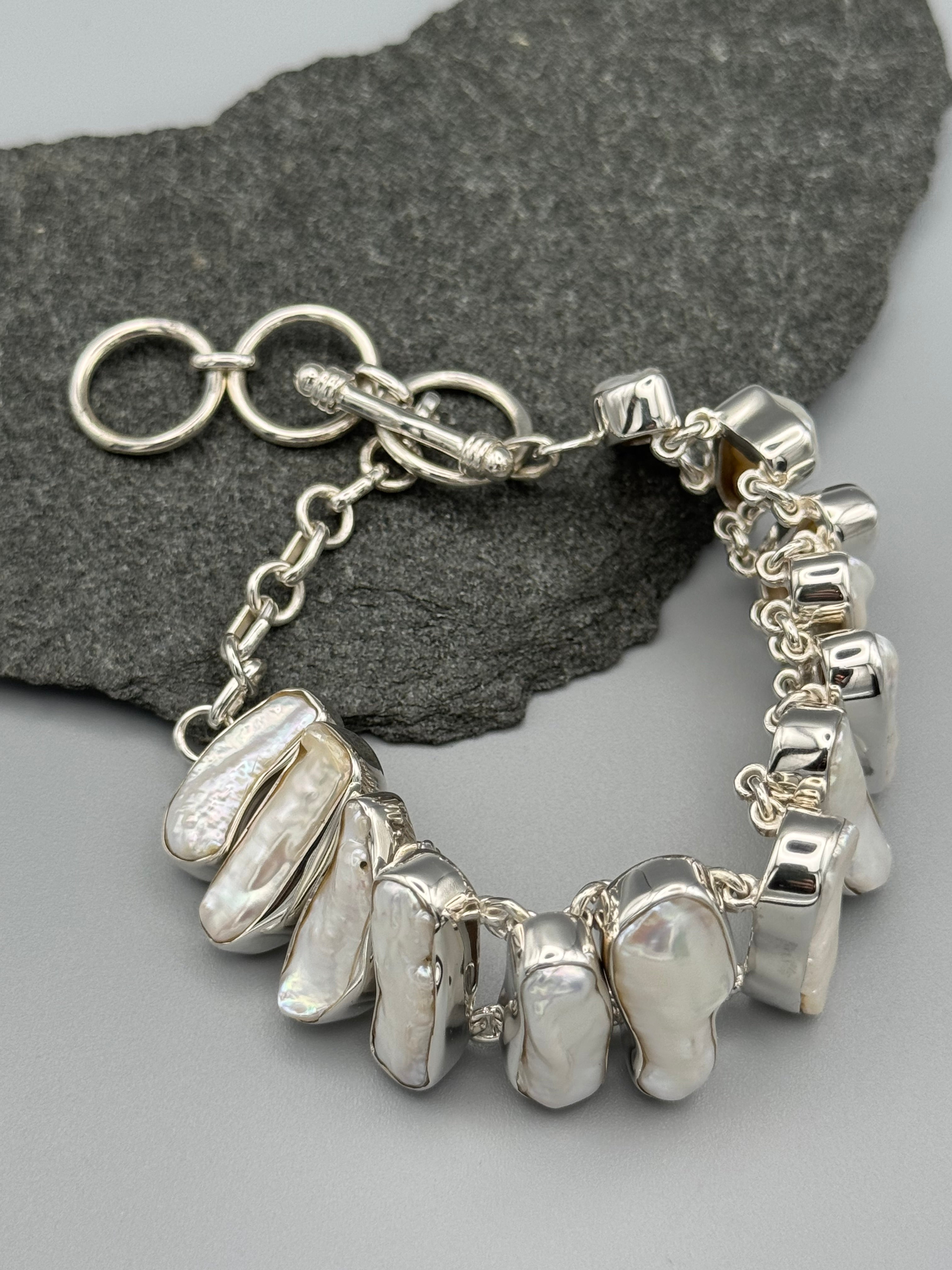 •FRESHWATER PEARL• linked silver bracelet (7" - 8.5")
