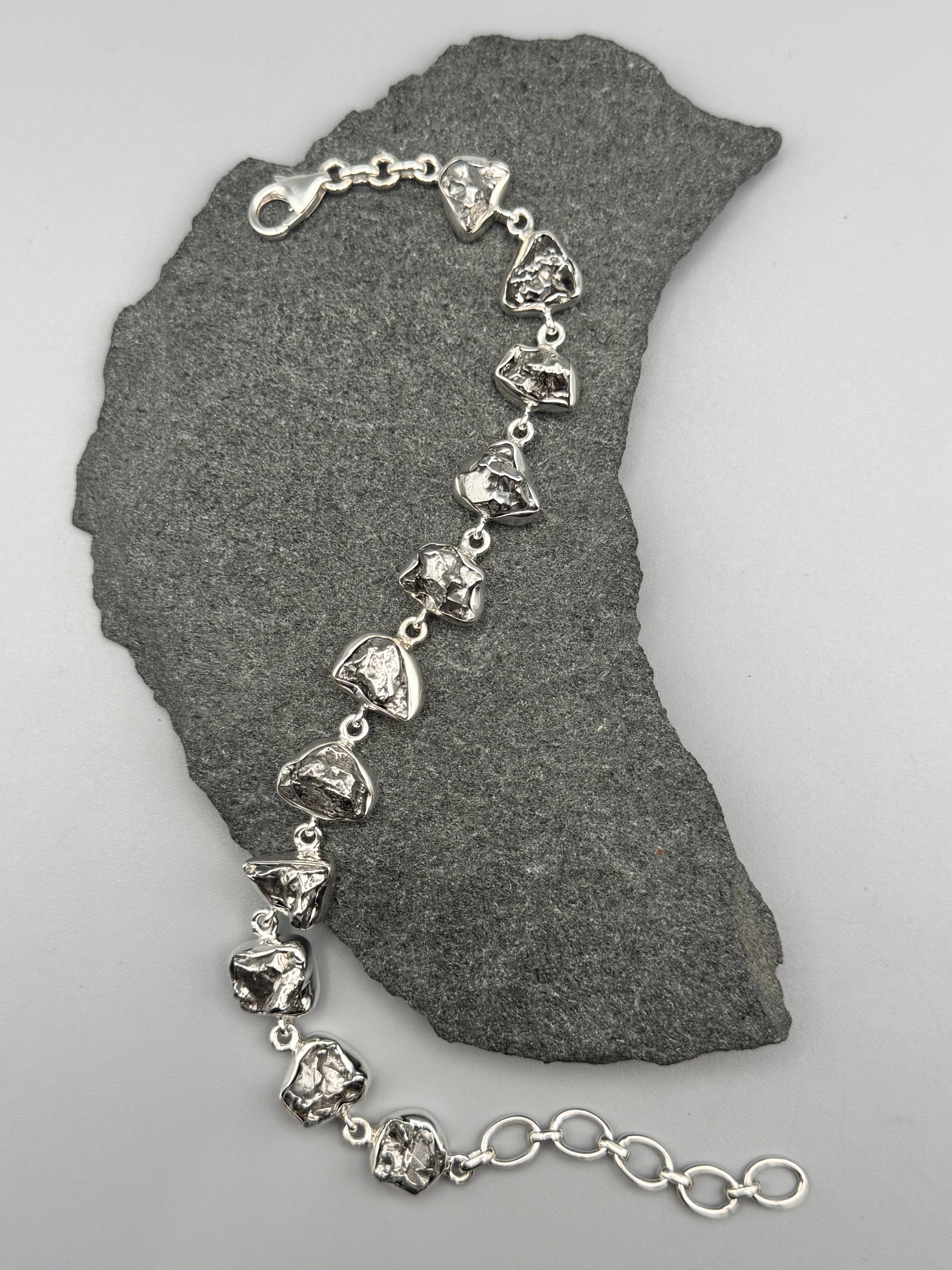 •METEORITE• linked silver bracelet (7.25" - 9")