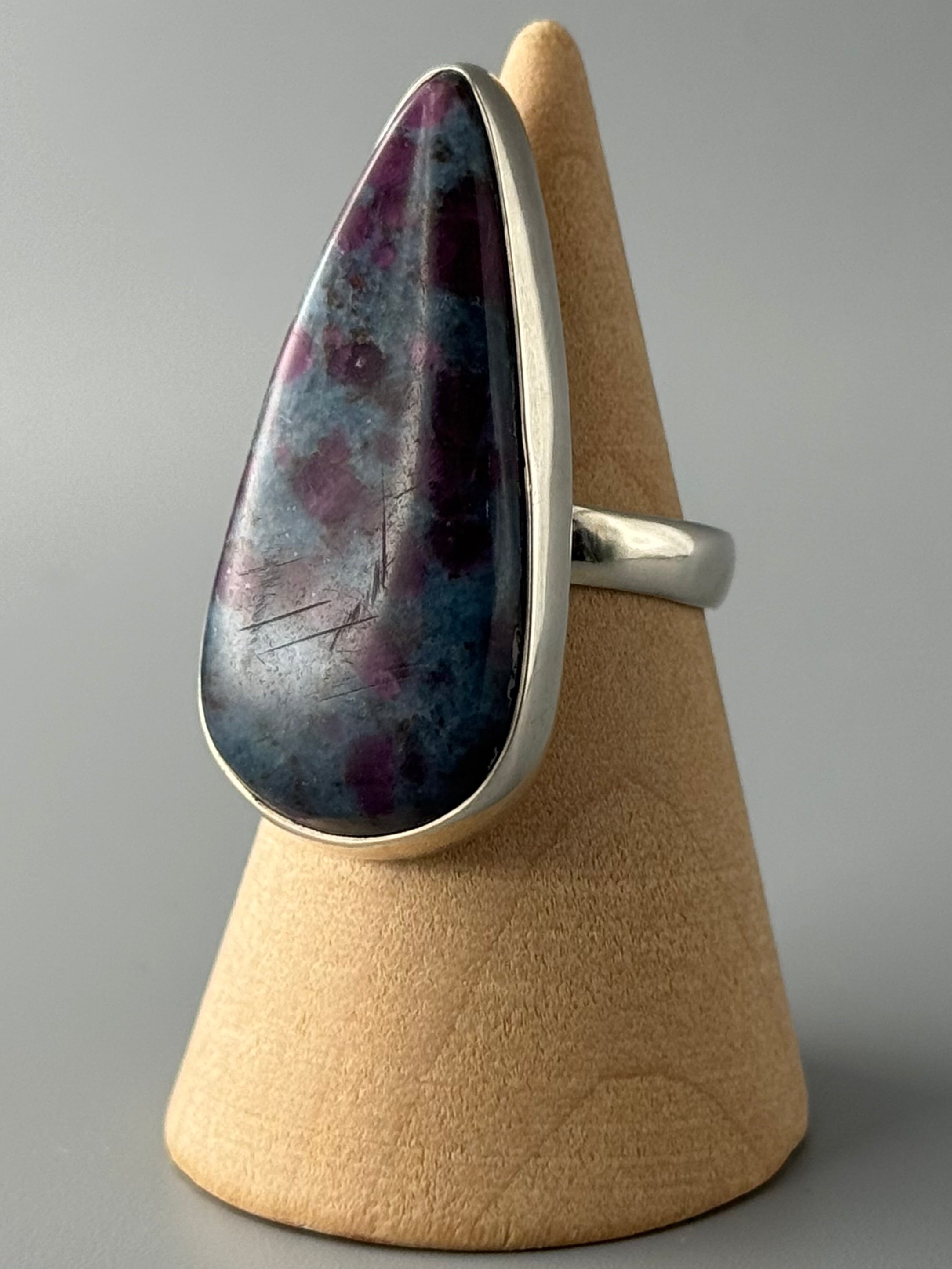 •RUBY KYANITE - TEAR• simple bezel silver ring (size 5.75)