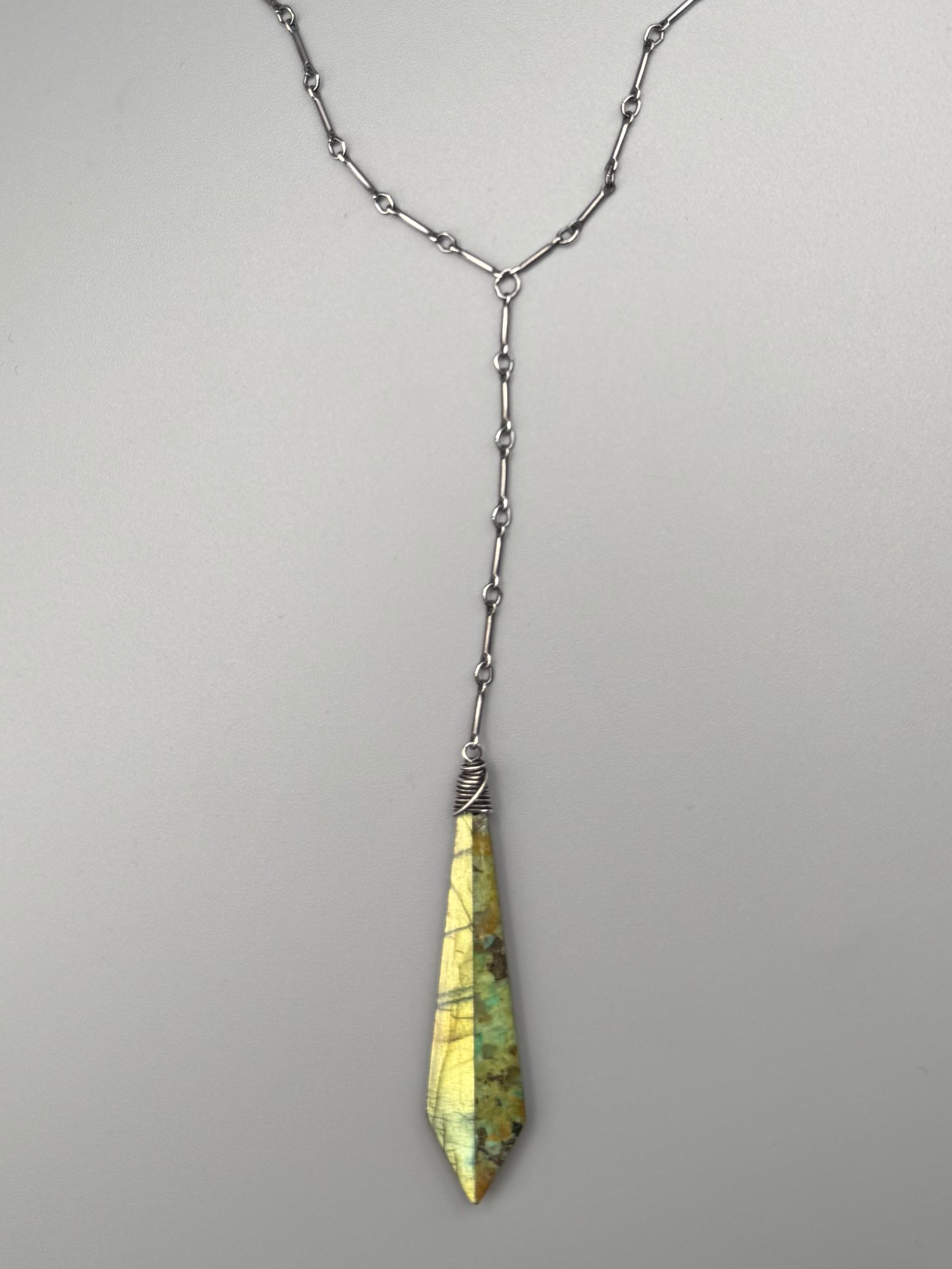 •STICKS & STONE• intarsia kite + silver necklace (18"-20" + 4.5" drop)