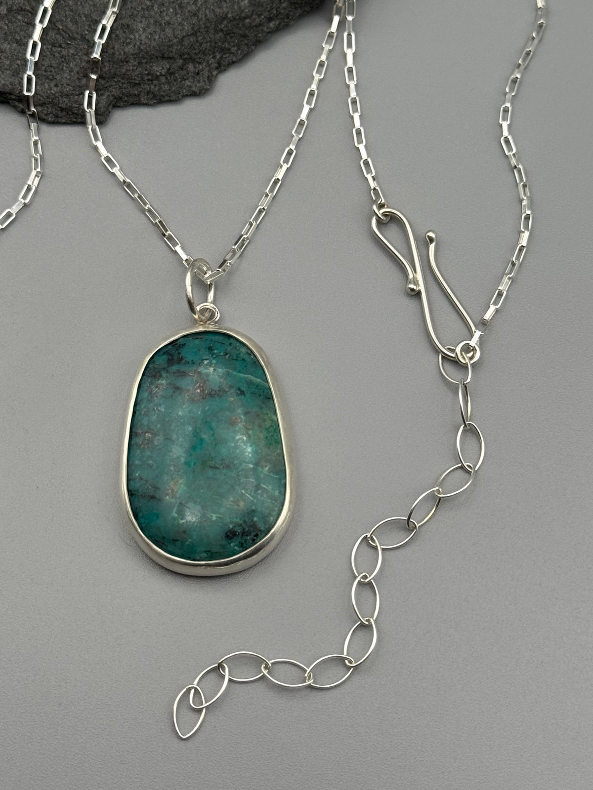 •MOD FLORA• chrysocolla + silver necklace (18" - 21" long)
