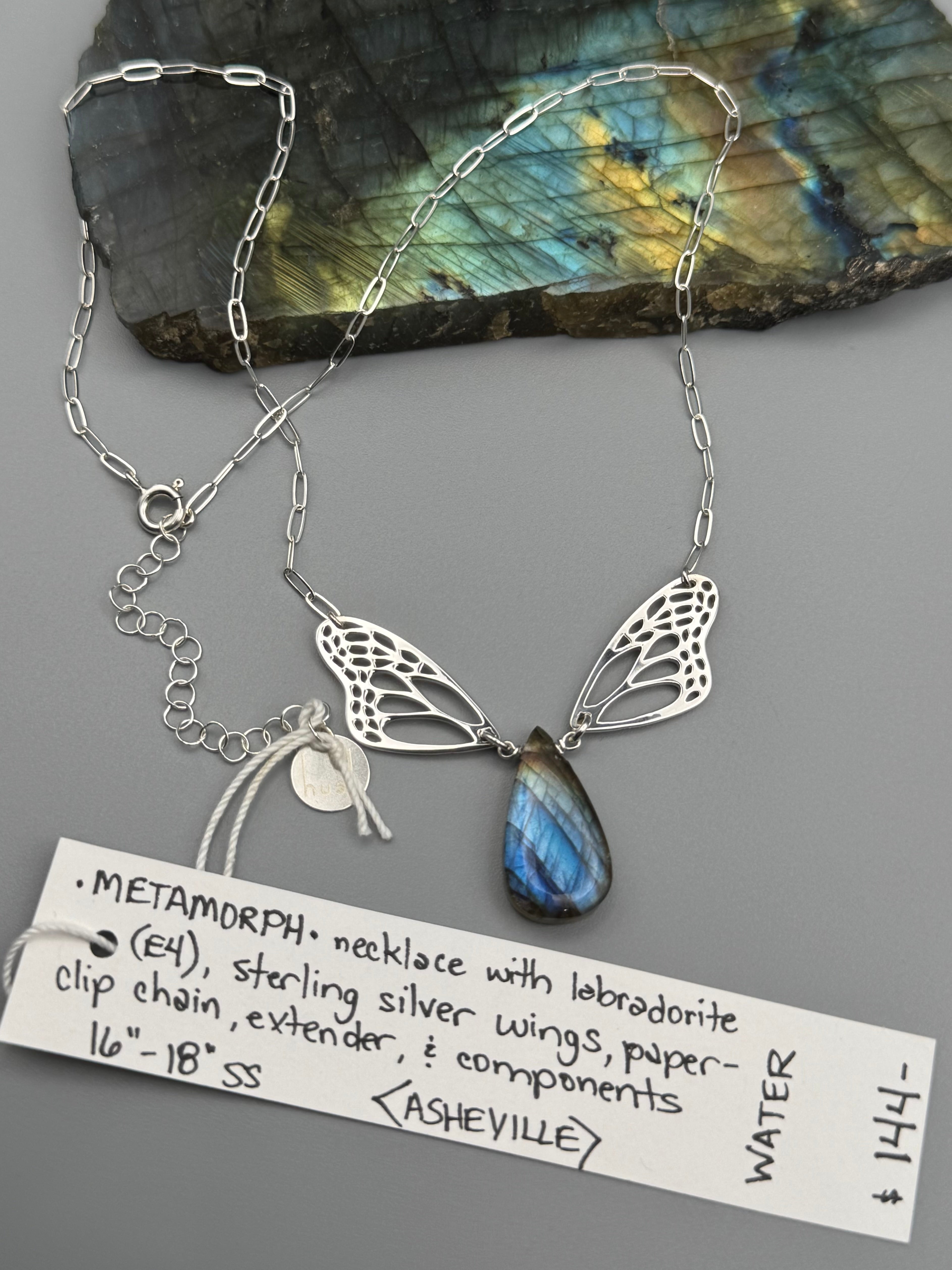 •METAMORPH• labradorite tear + silver necklace (16"-18" long)