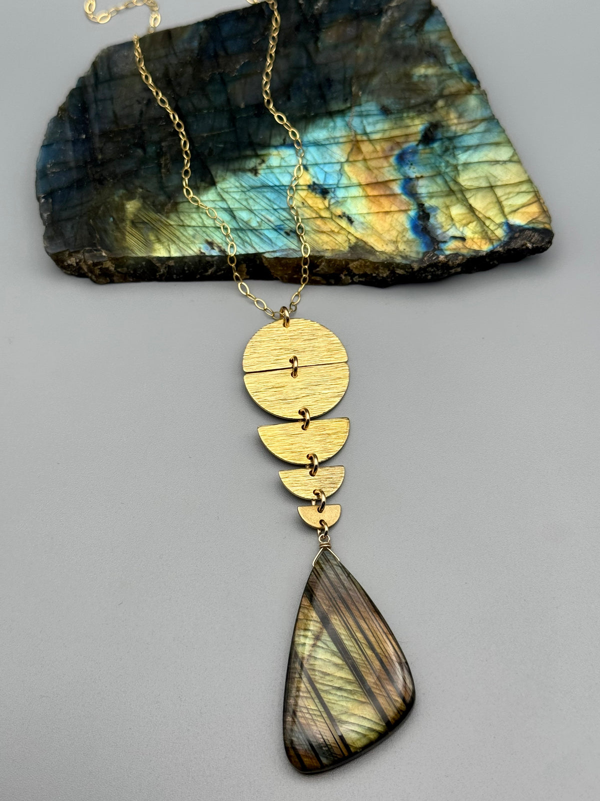 •NYX• labradorite freeform + gold necklace (26"-28" long)