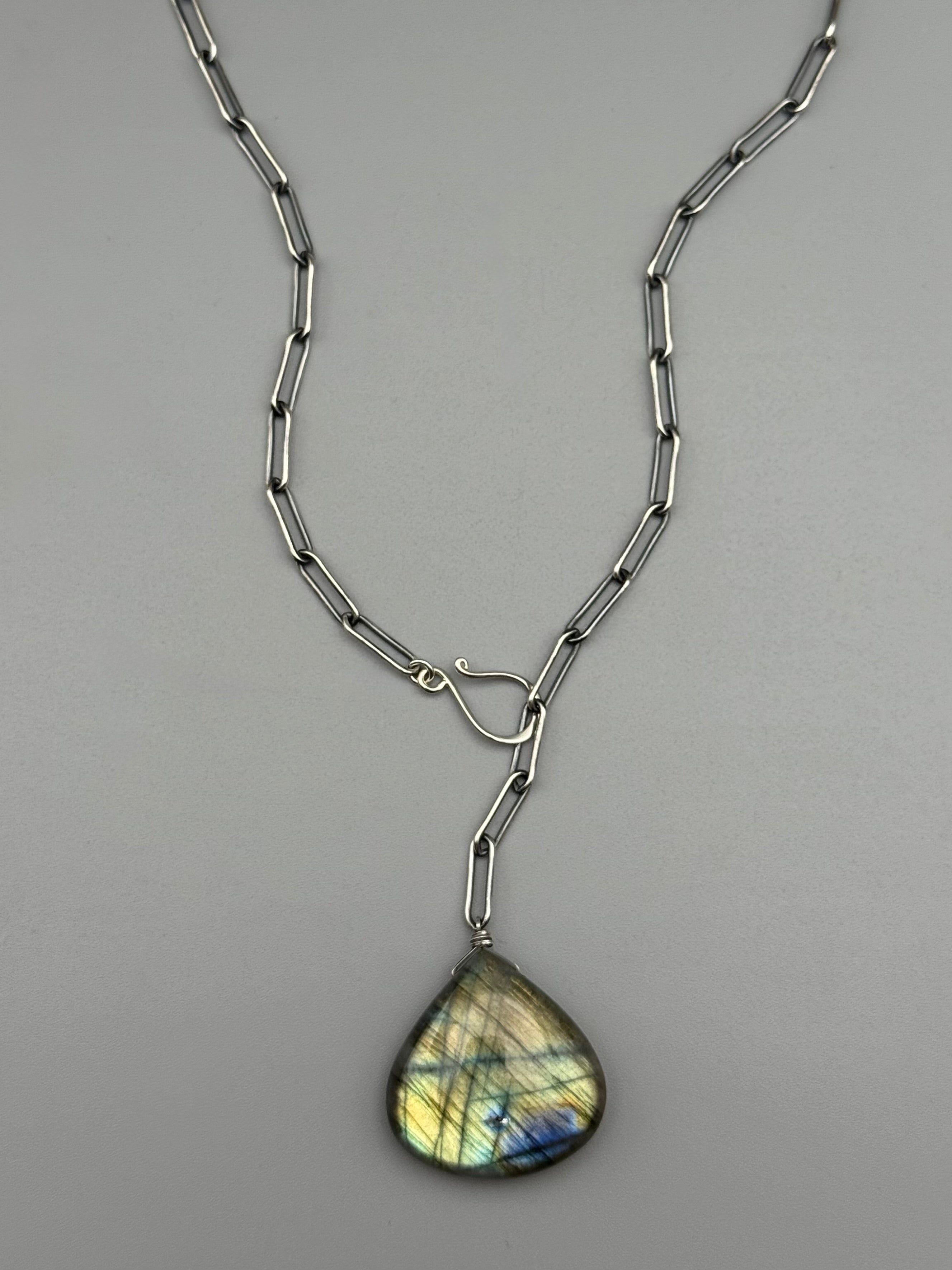 •LINKED• labradorite + oxidized silver necklace (ADJ to 19")