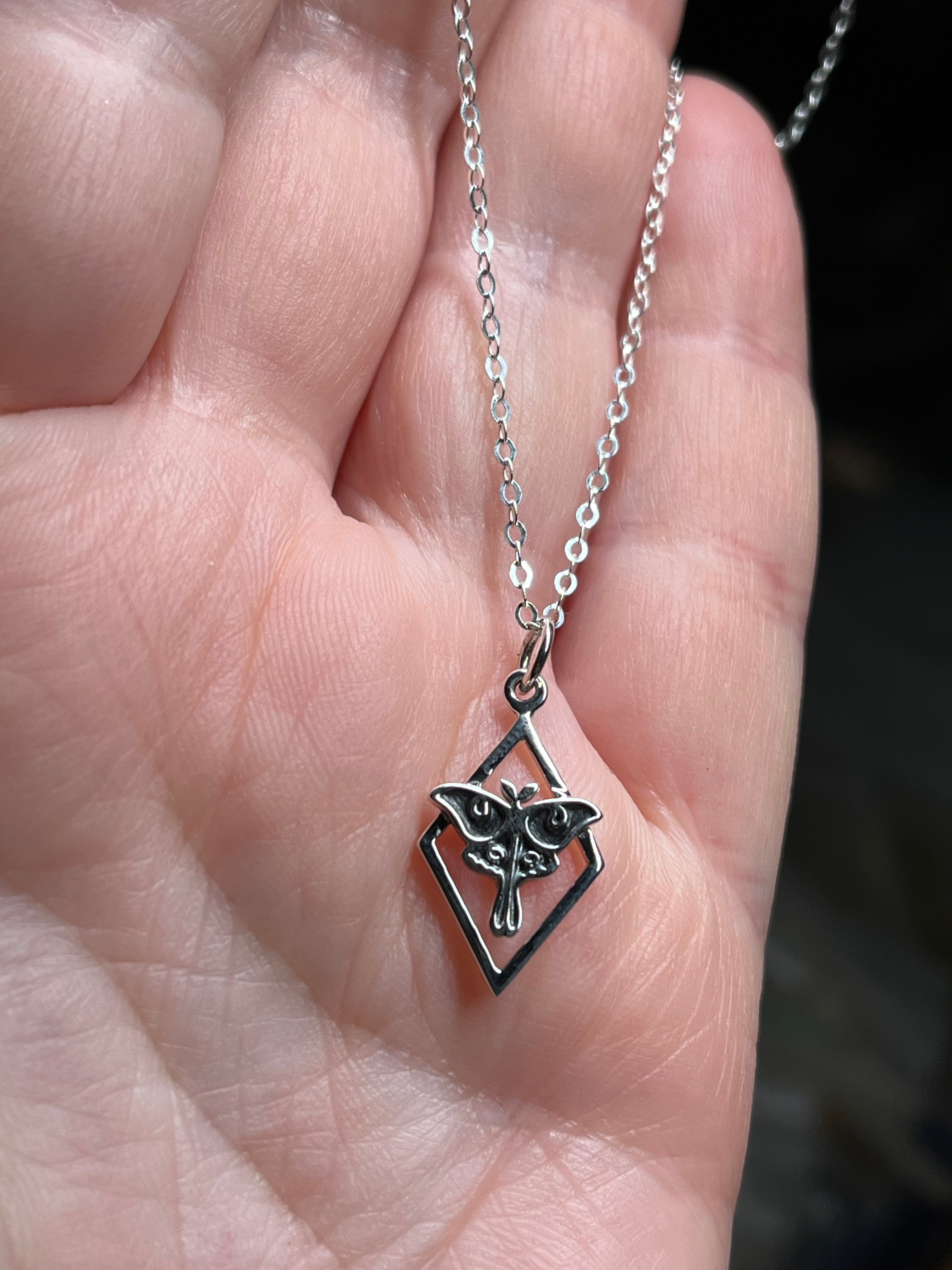 •TINY LUNA DIAMOND• silver necklace