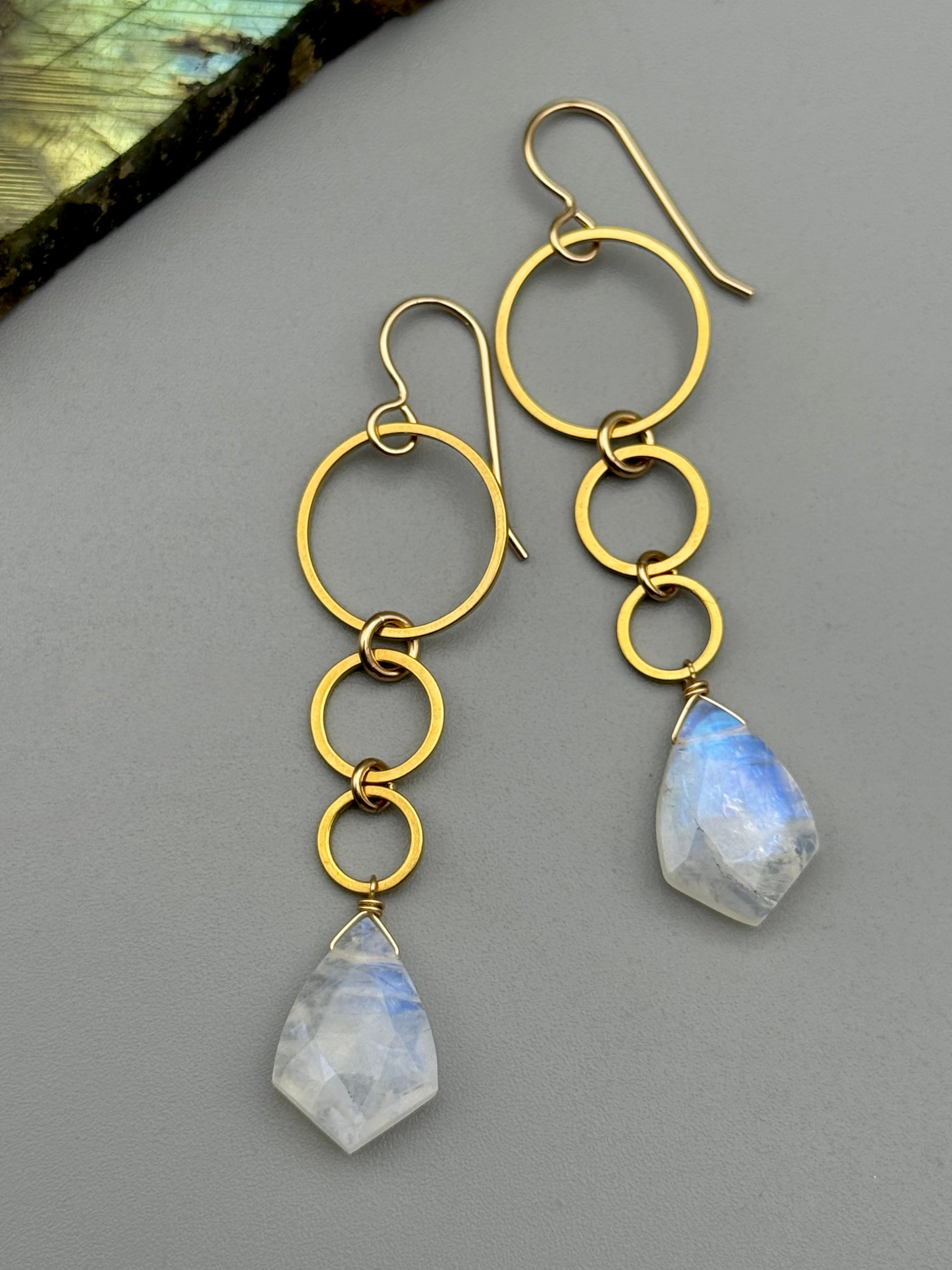 •6 OF CUPS• rainbow moonstone + gold earrings