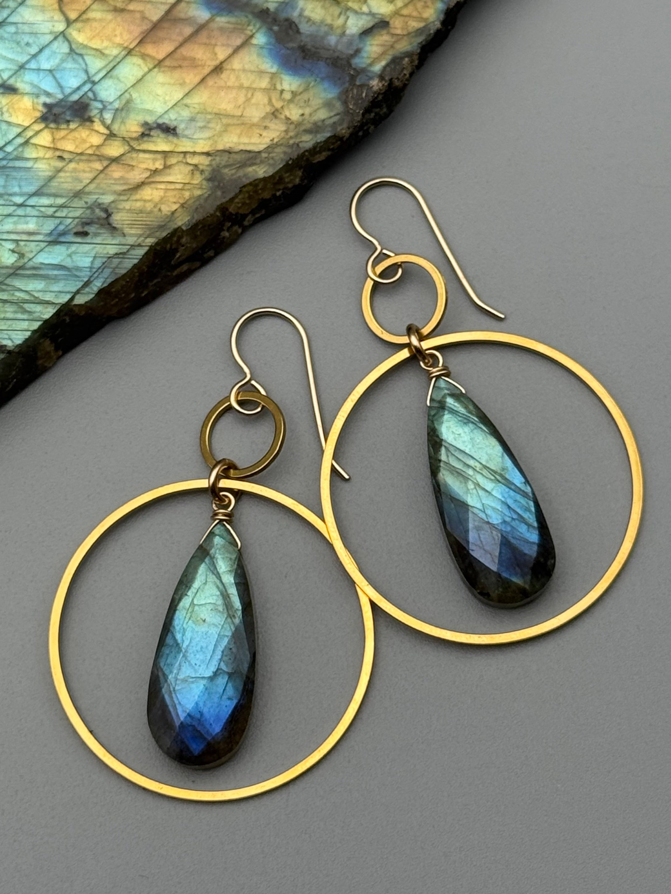 •EQUA LUNA• labradorite tear + gold earrings