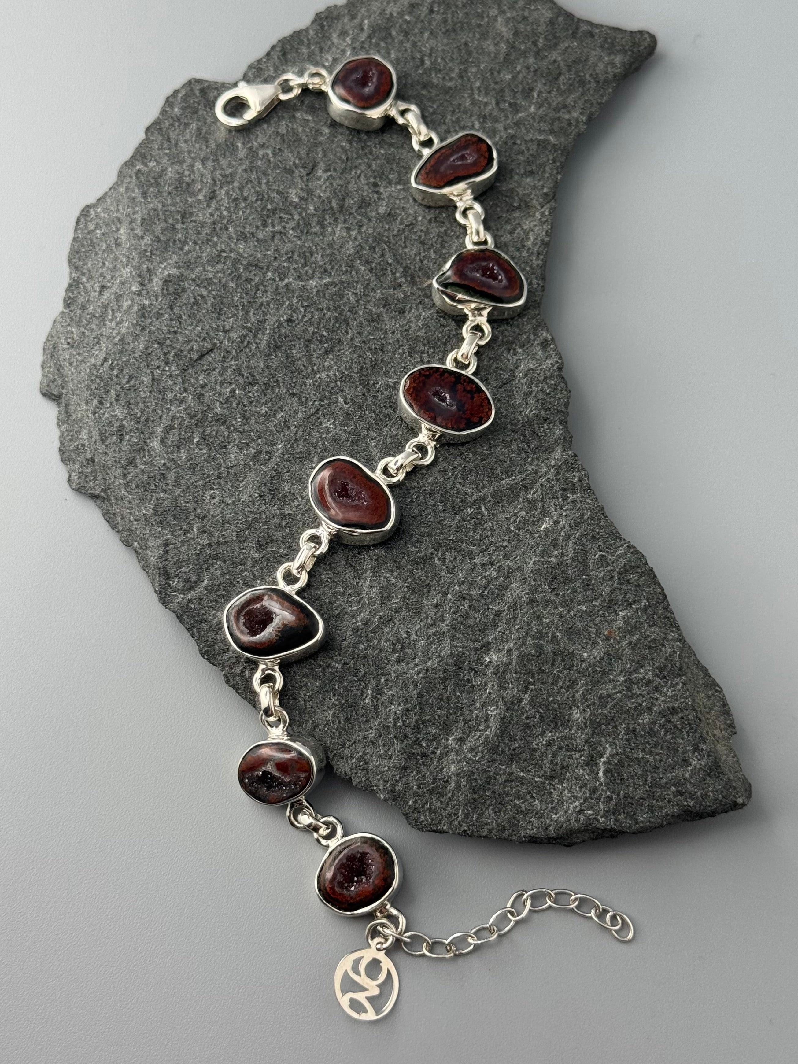 •COCONUT DRUZY• linked silver bracelet (6.5" - 7.75")