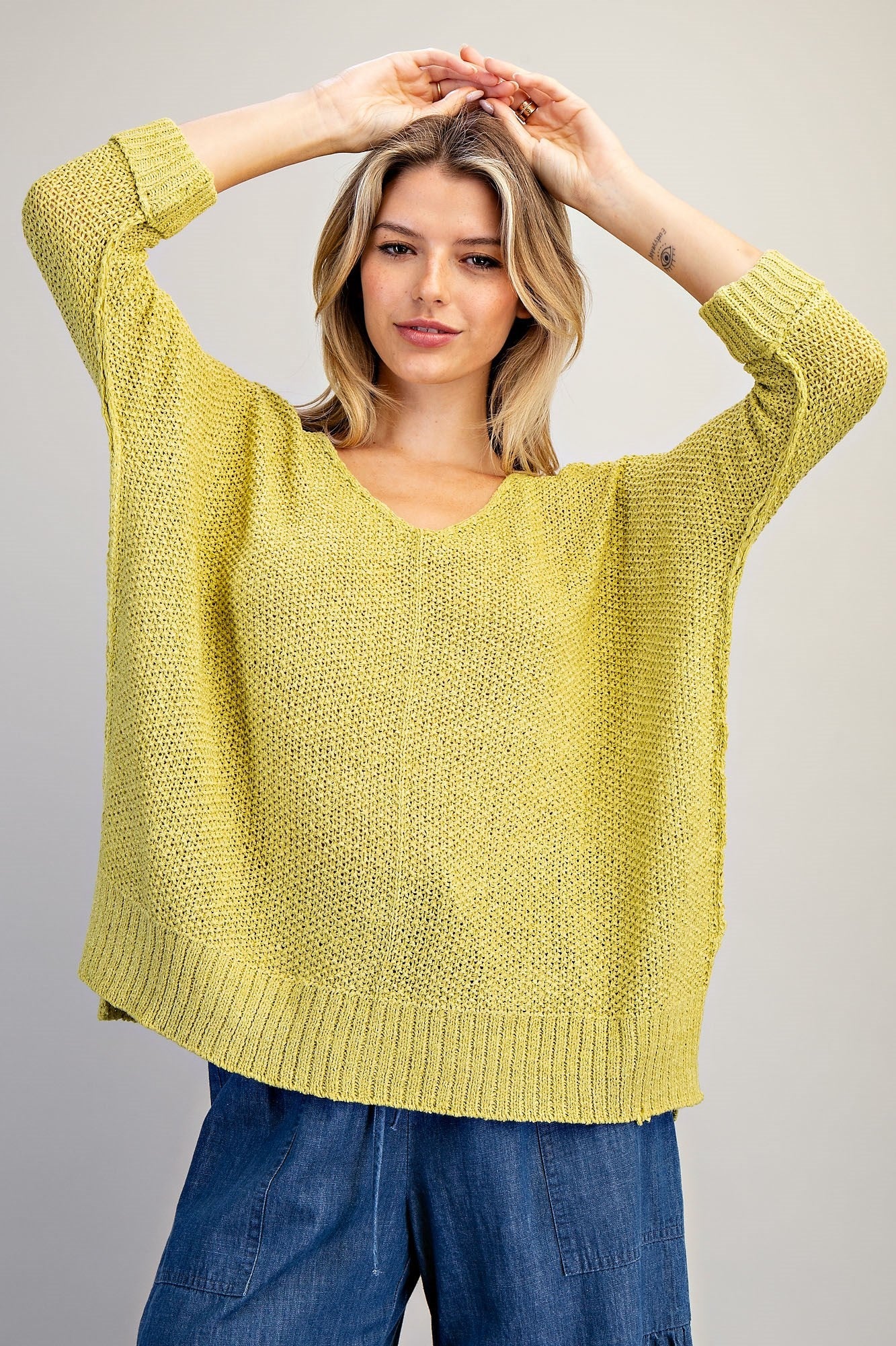 •JUNO• exposed seam V-neck sweater