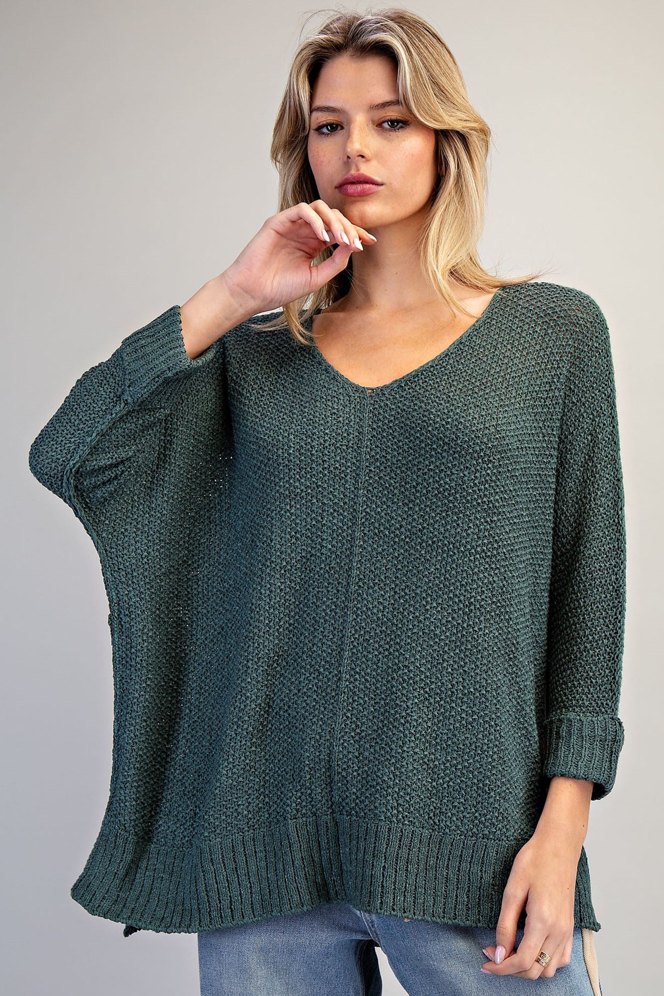 •JUNO• exposed seam V-neck sweater