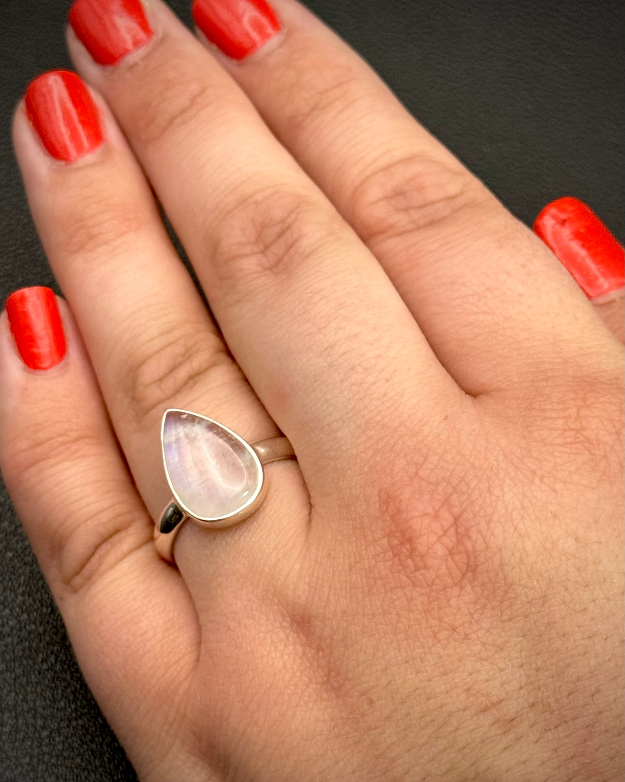•RAINBOW MOONSTONE - LARGE TEARDROP• silver ring (size 9)