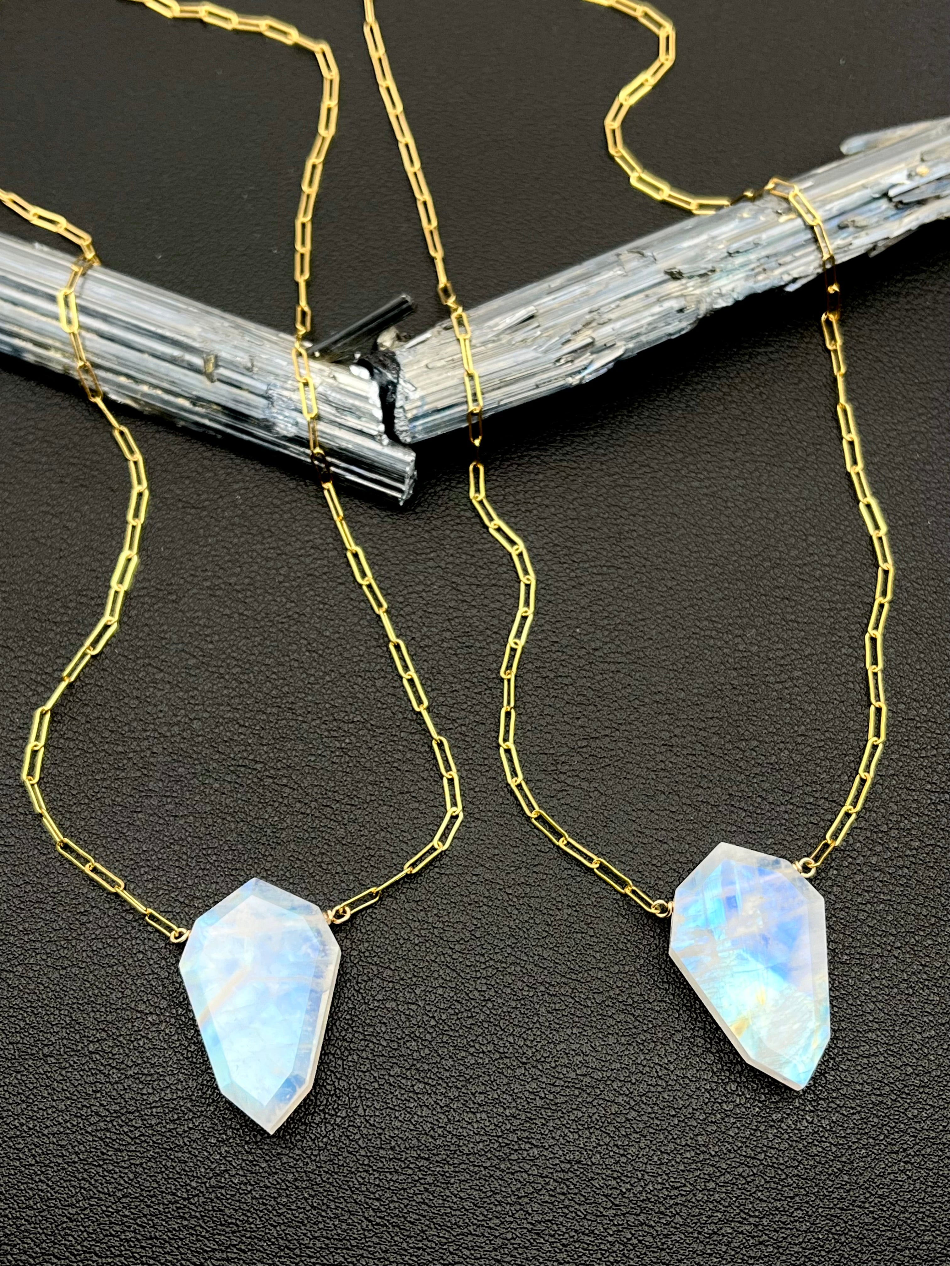 •AEON- PETAL• rainbow moonstone + gold necklace (various lengths)
