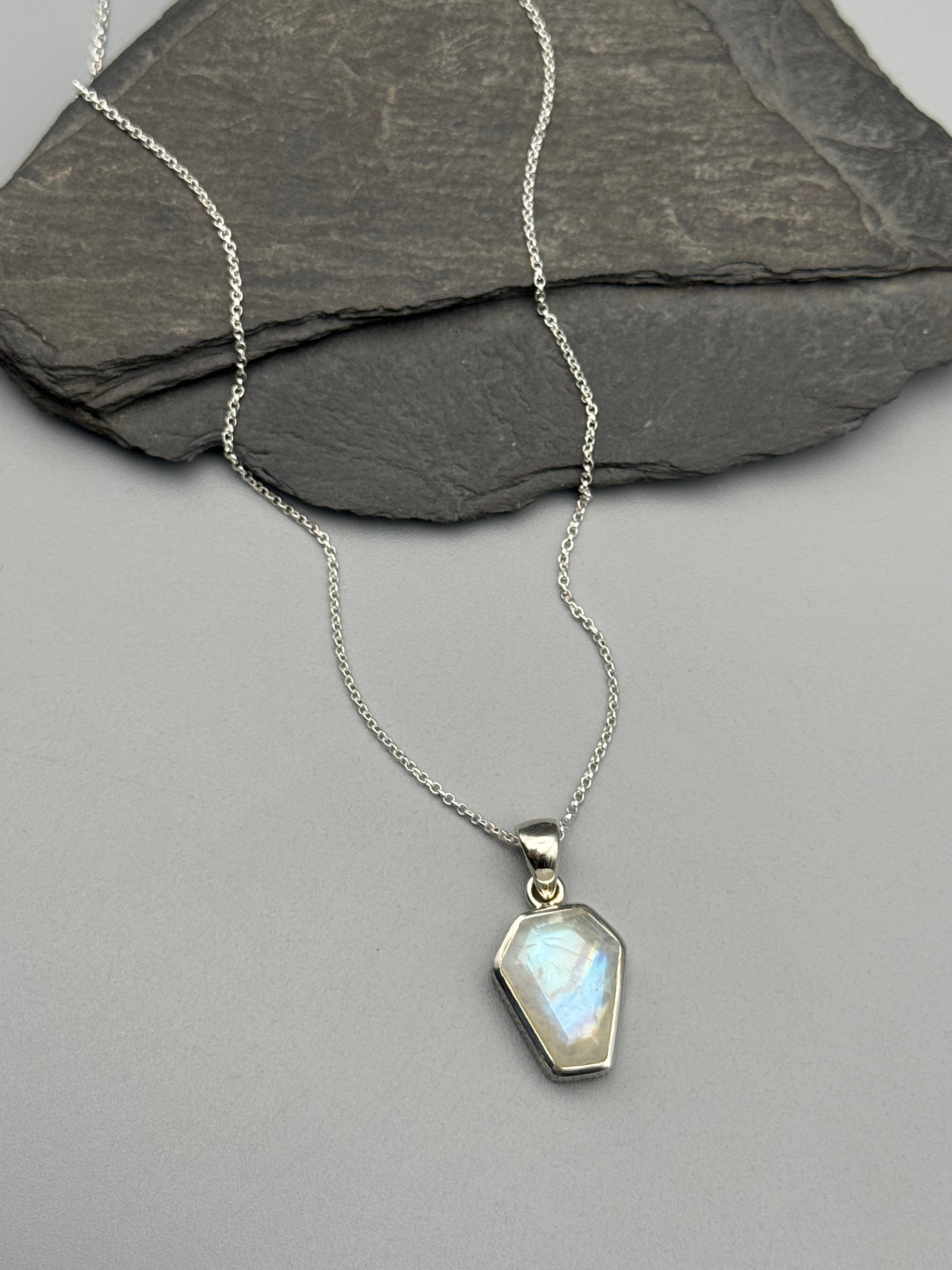 •RAINBOW MOONSTONE - COFFIN• textured bezel silver necklace (18" long)