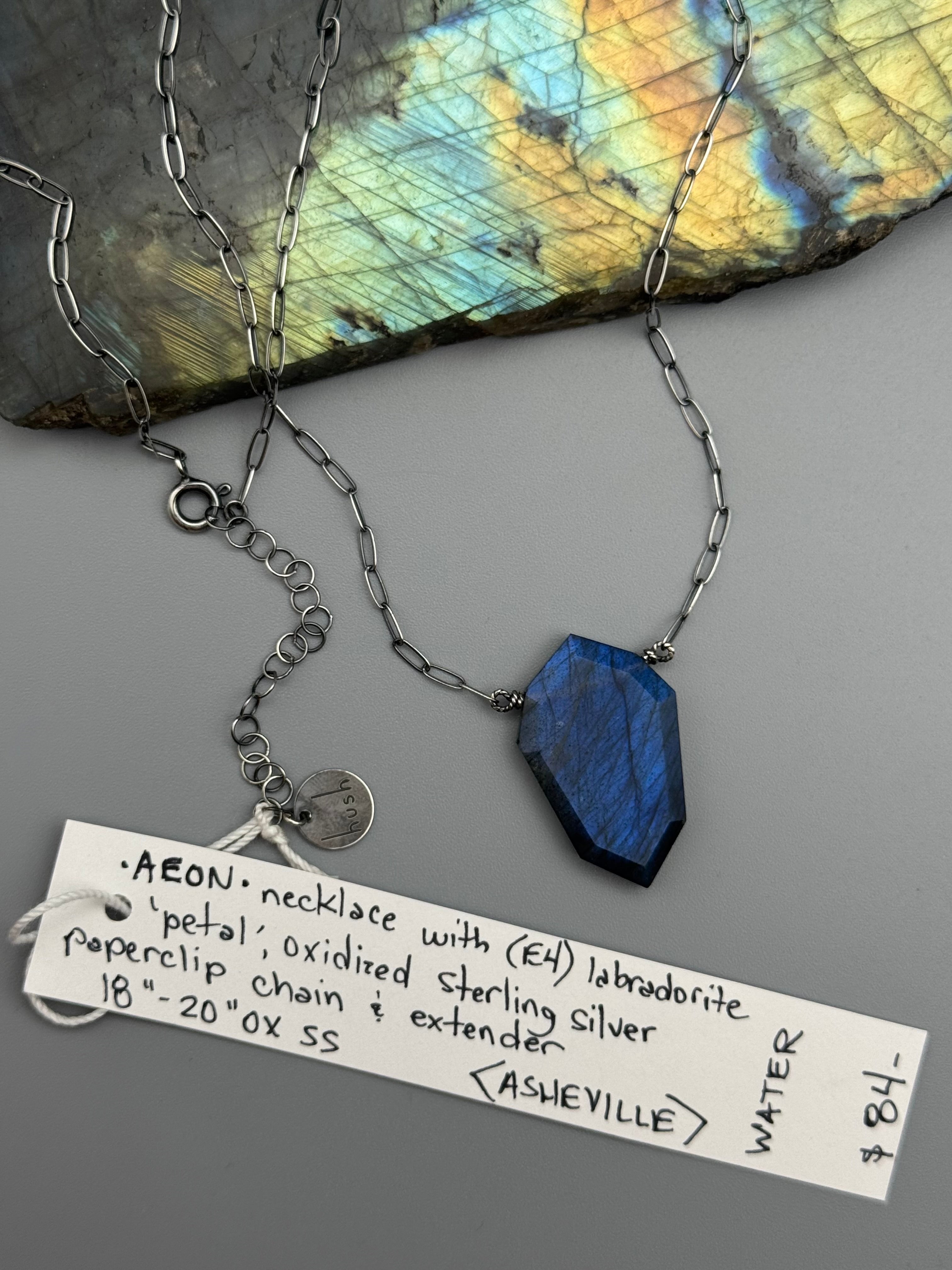 •AEON• labradorite petal + silver necklace (18"-20" long)