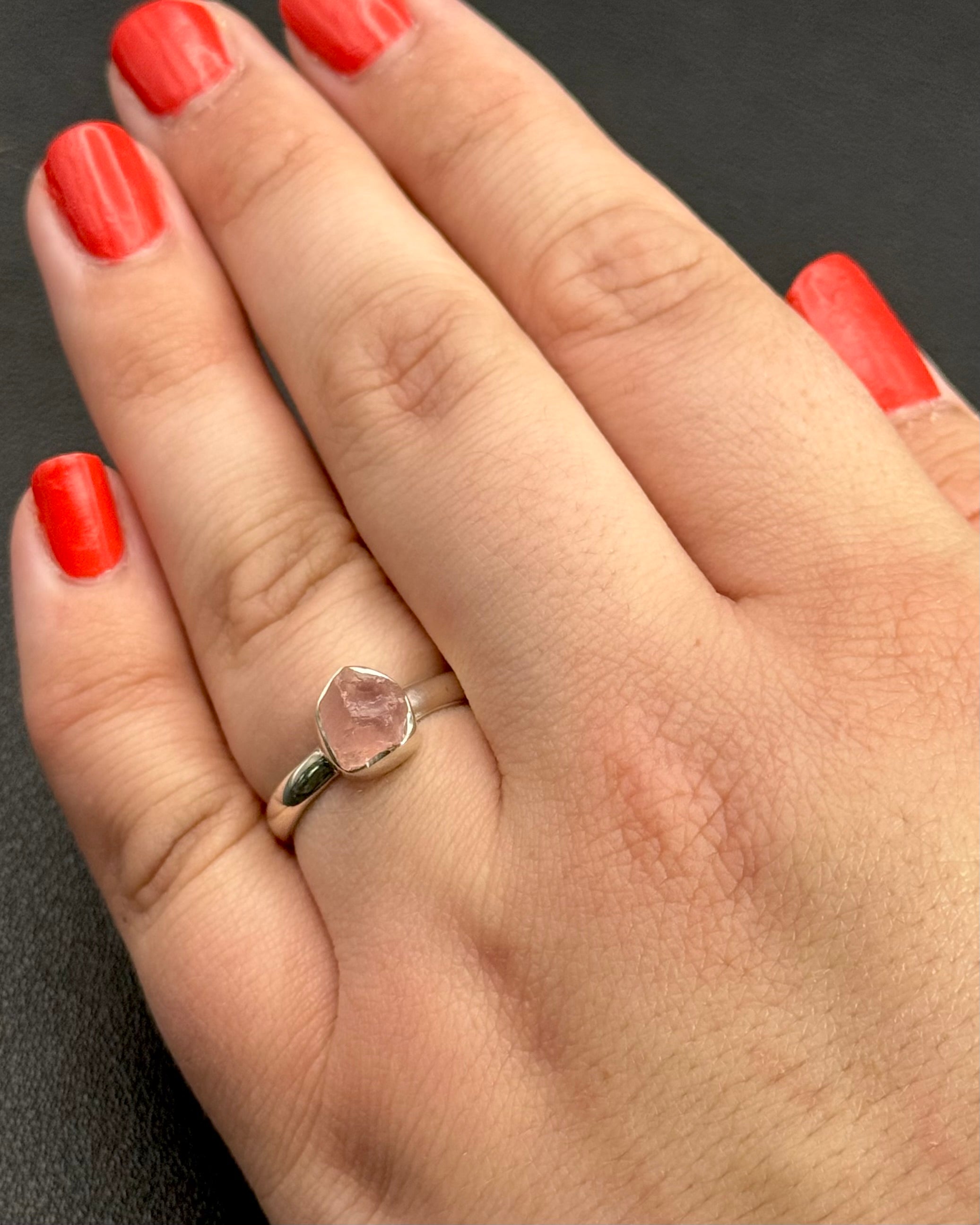 •ROSE QUARTZ - LIL' FREEFORM• silver ring (various sizes)