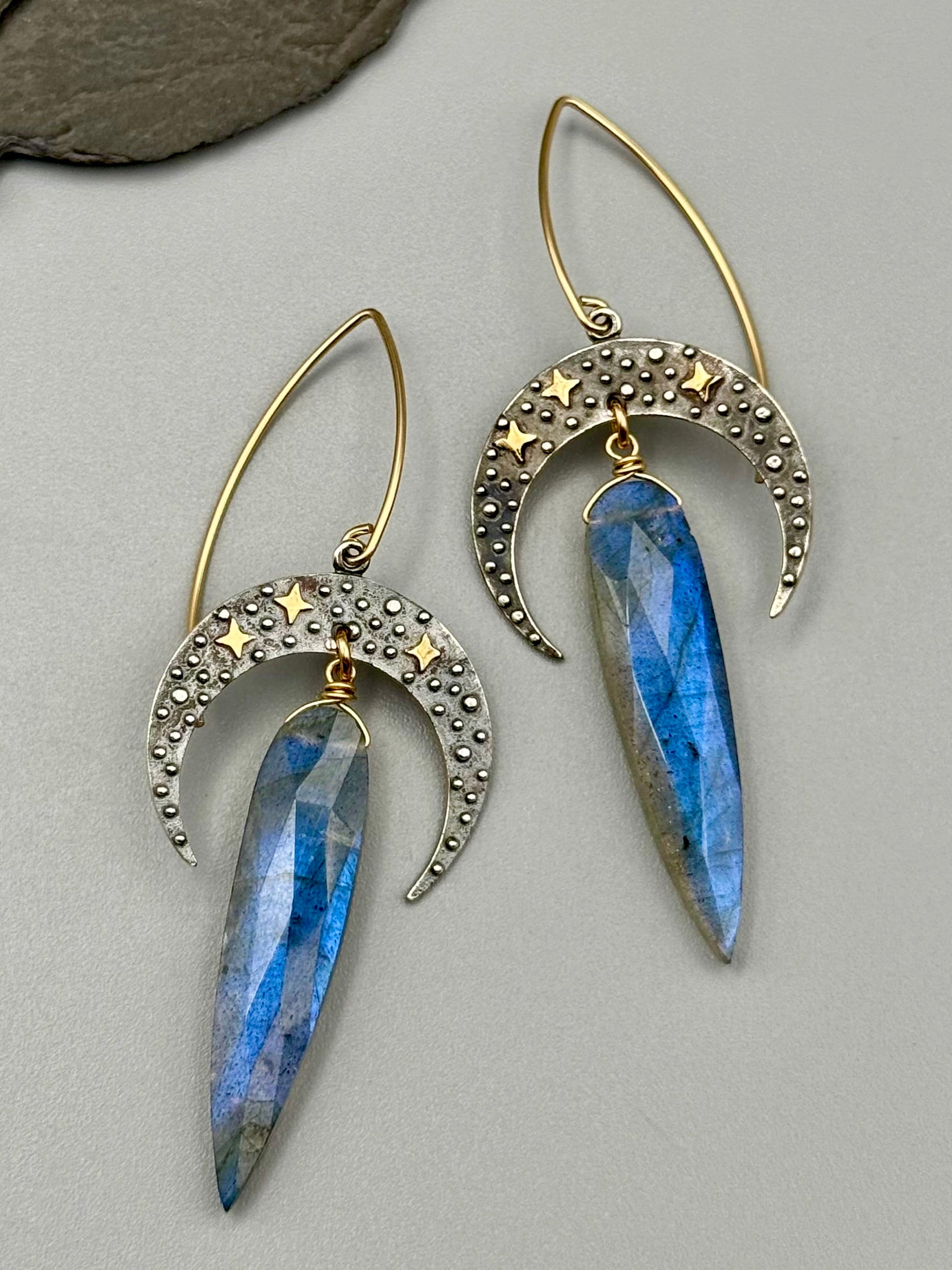 •CELESTIAL SLIVER• labradorite spear tear + mixed metal earrings