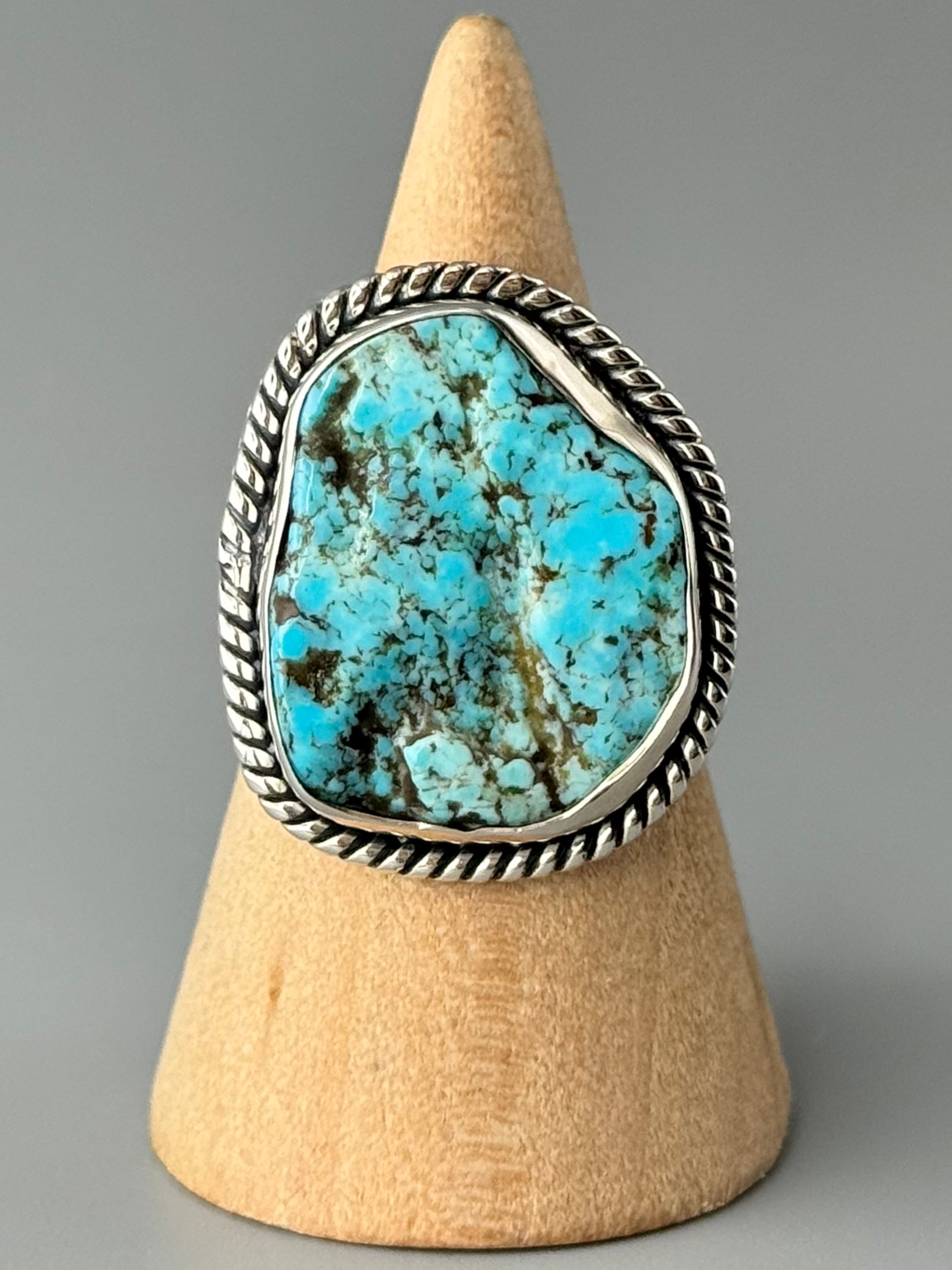 •ARIZONA TURQUOISE - FREEFORM• tapered band silver ring (size 9)