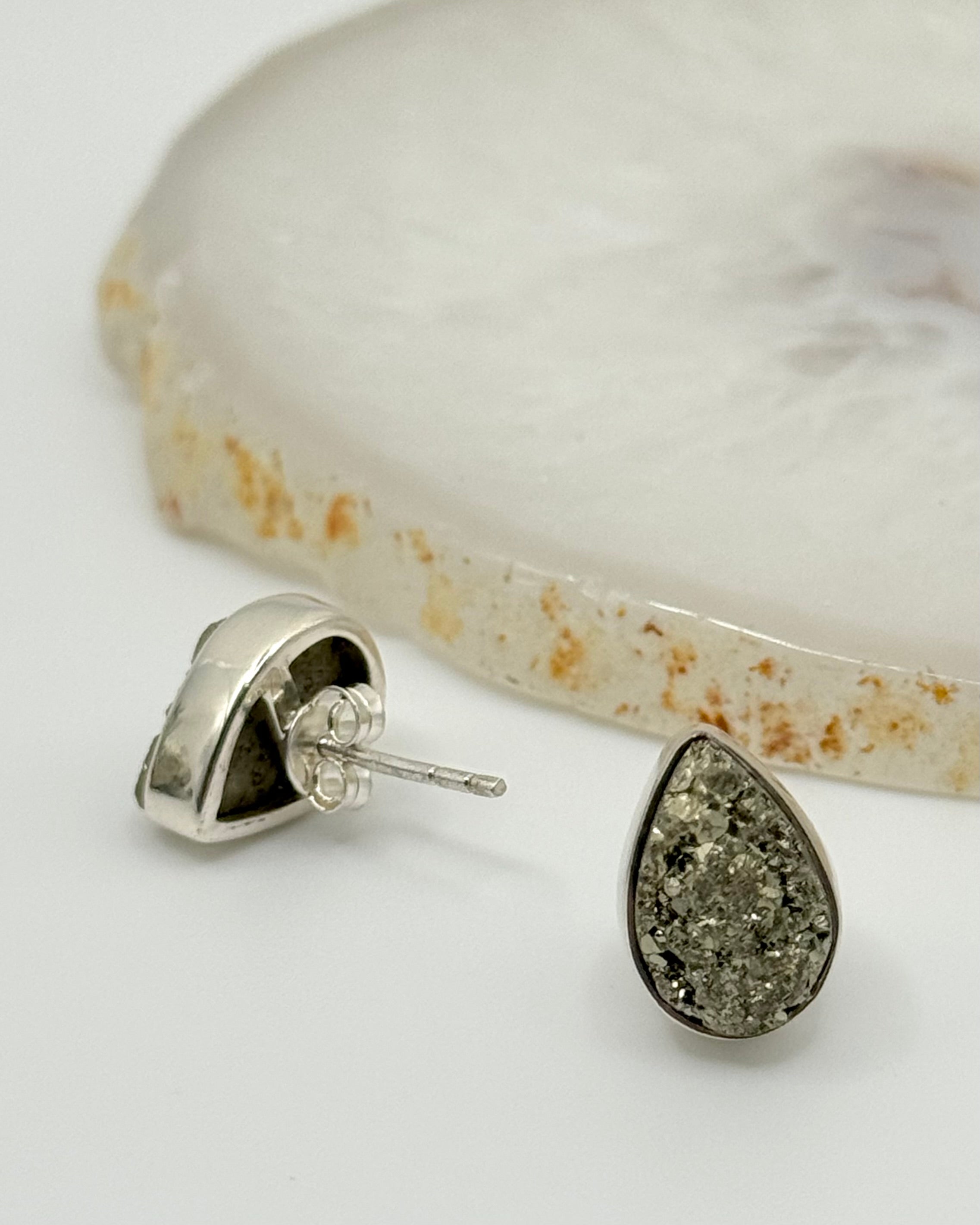 •PYRITE - TEARDROP• silver bezel set stud earrings