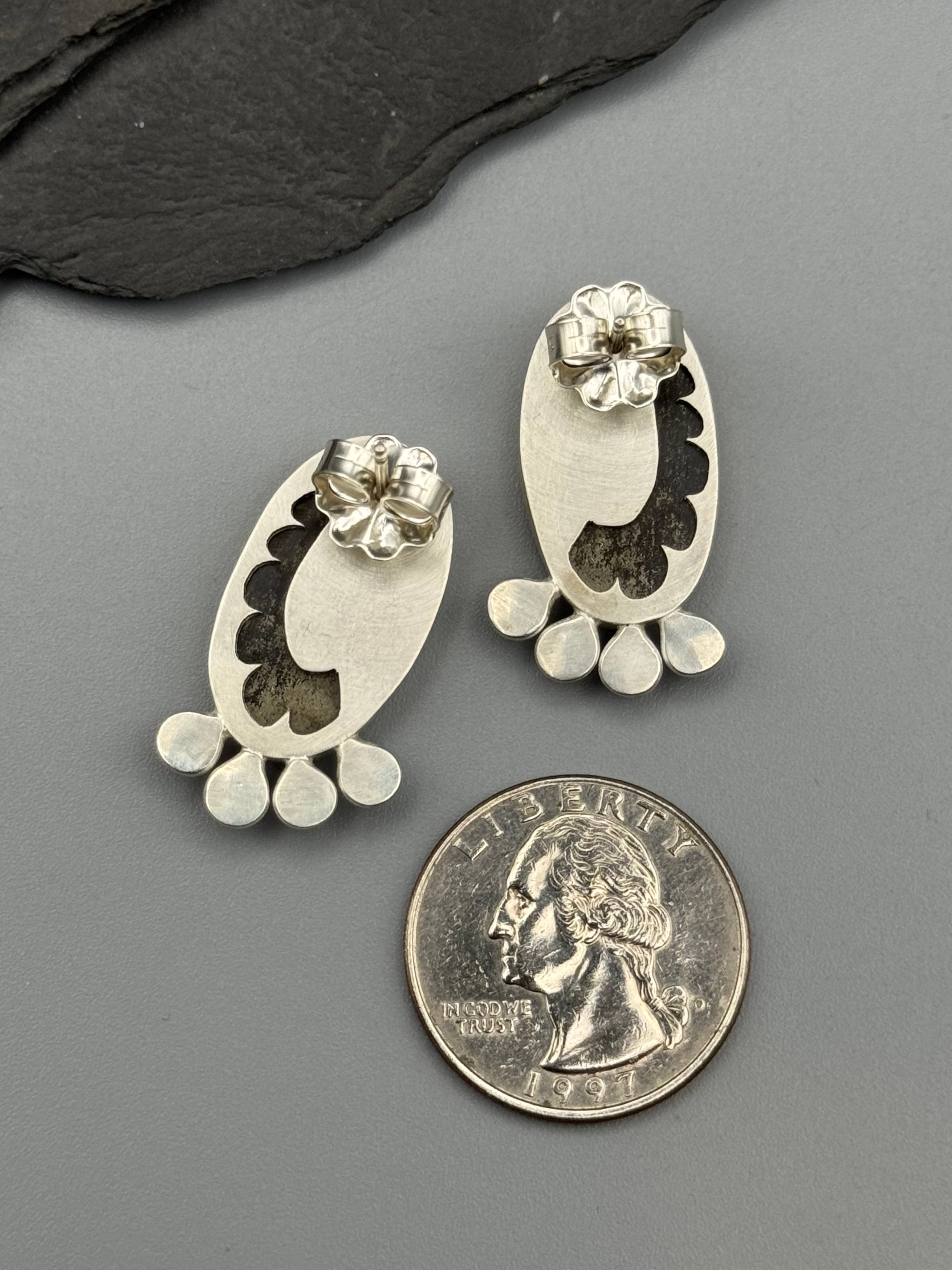 •POLLINATOR• hematite + silver post earrings
