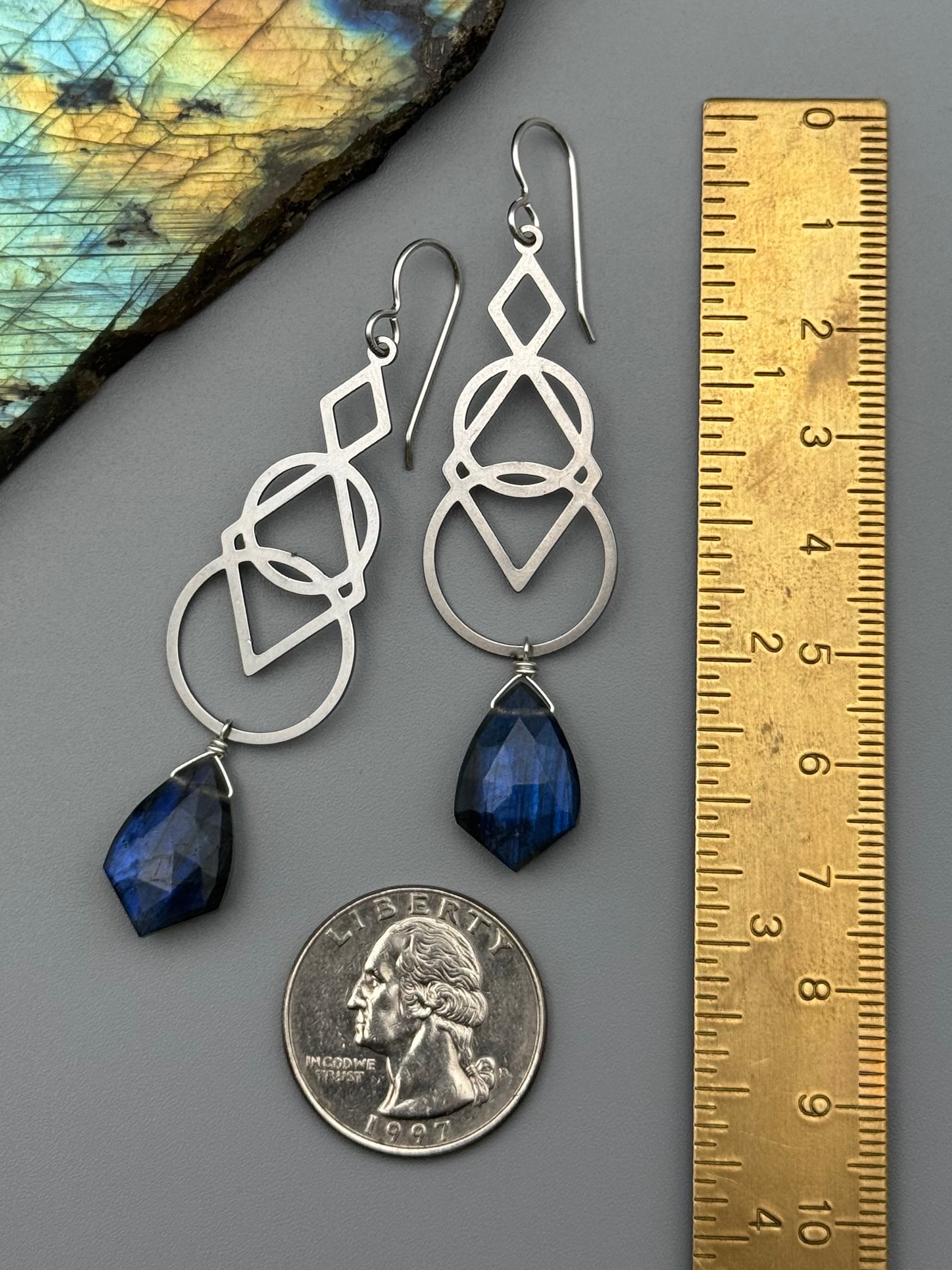 •SIGNS• labradorite + silver earrings