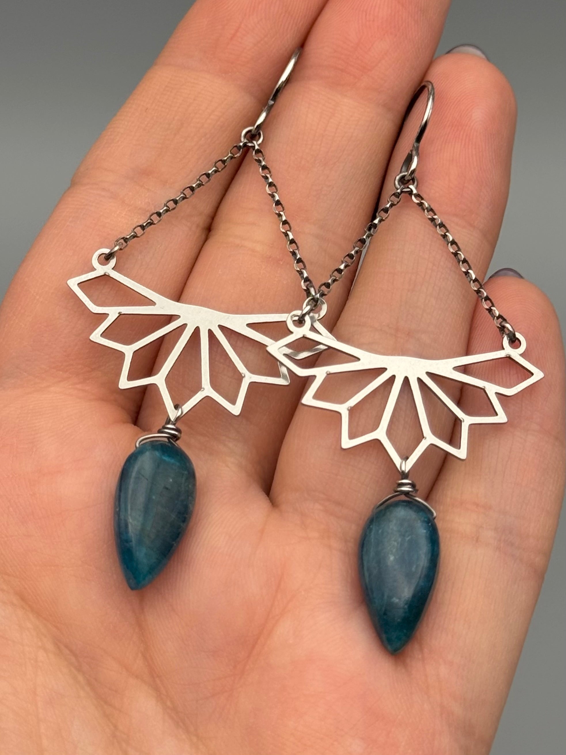 •RISE ABOVE• apatite + silver earrings