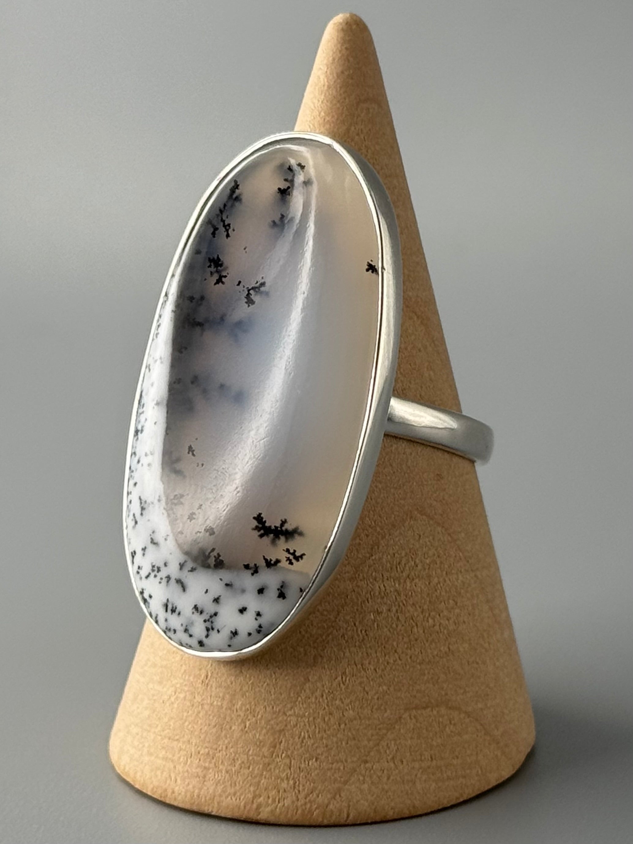 •DENDRITIC OPAL - OVAL• simple bezel silver ring (size 9)