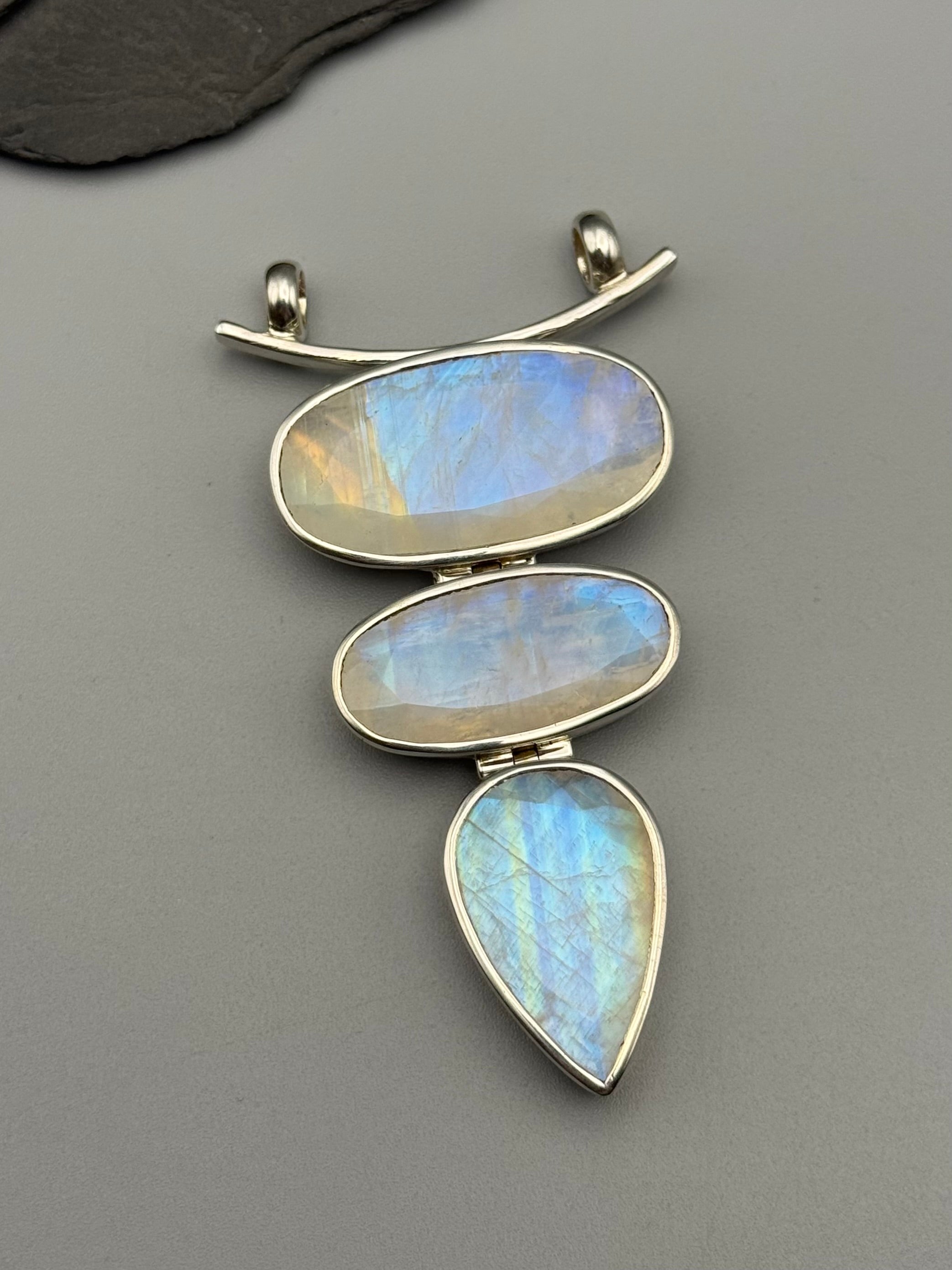 •FACETED RAINBOW MOONSTONE - HINGED TRIO• sterling silver pendant