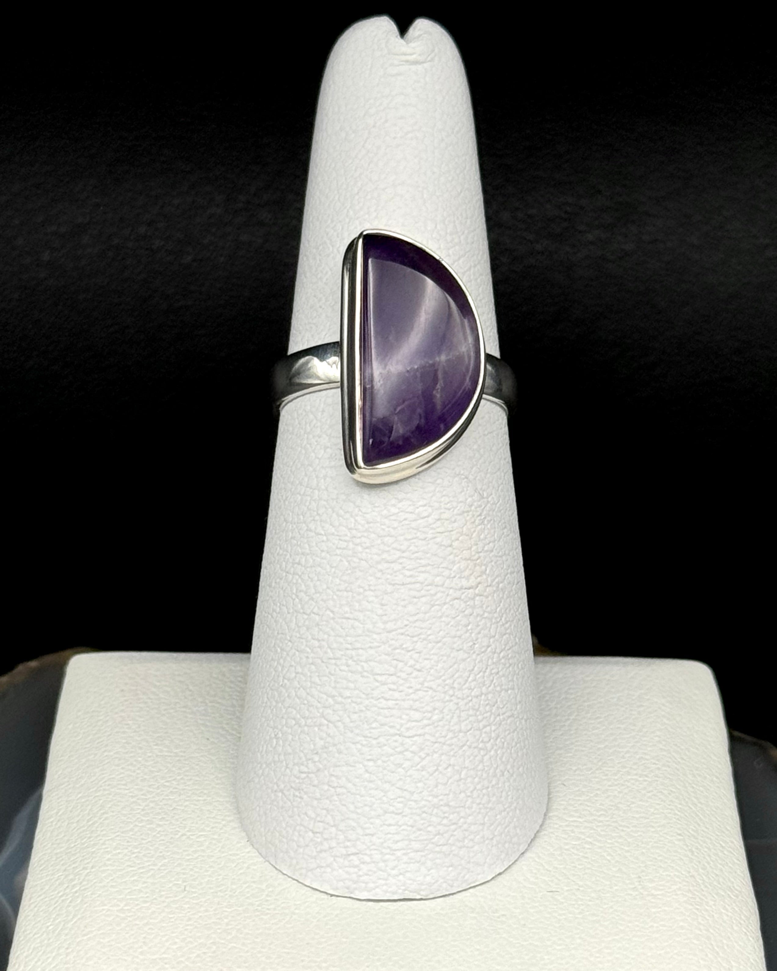 •CHEVRON AMETHYST - LARGE HALF MOON• silver ring (size 6)