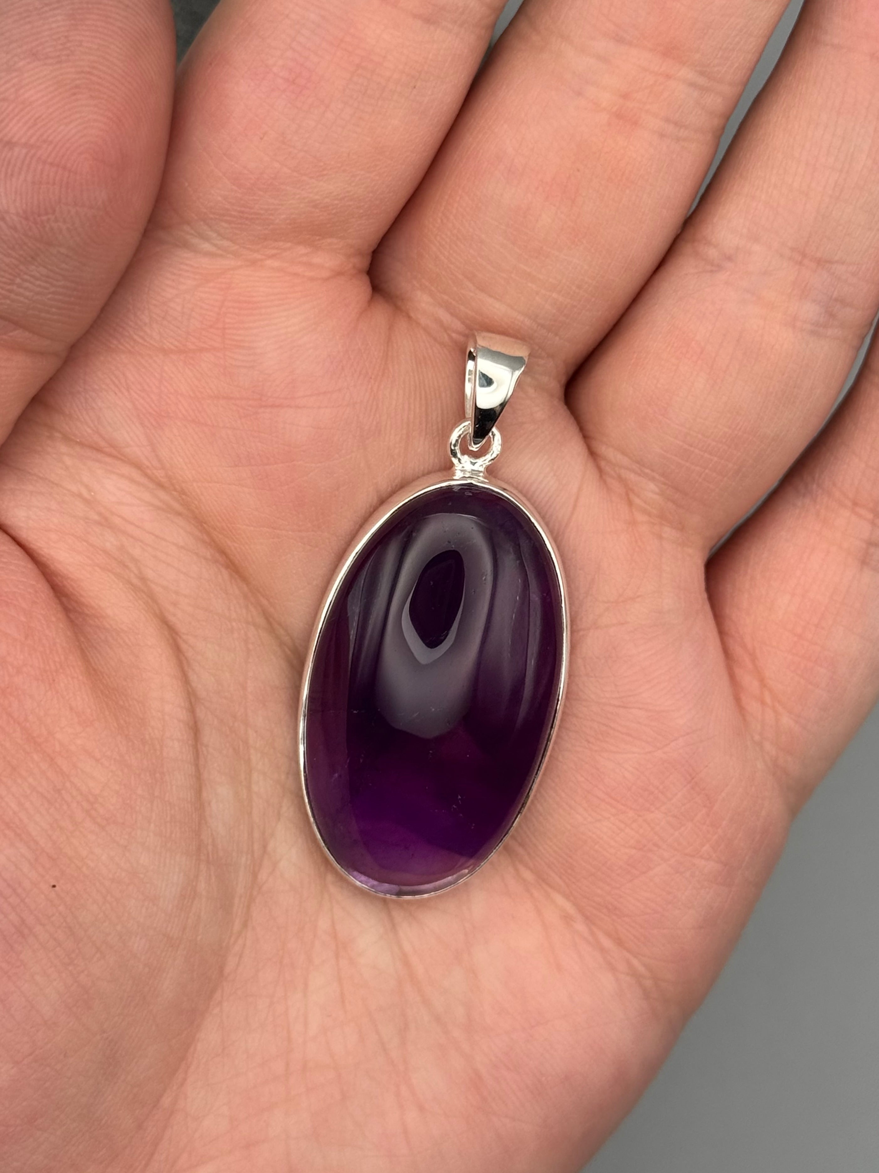 •AMETHYST - LARGE OVAL• sterling silver pendant