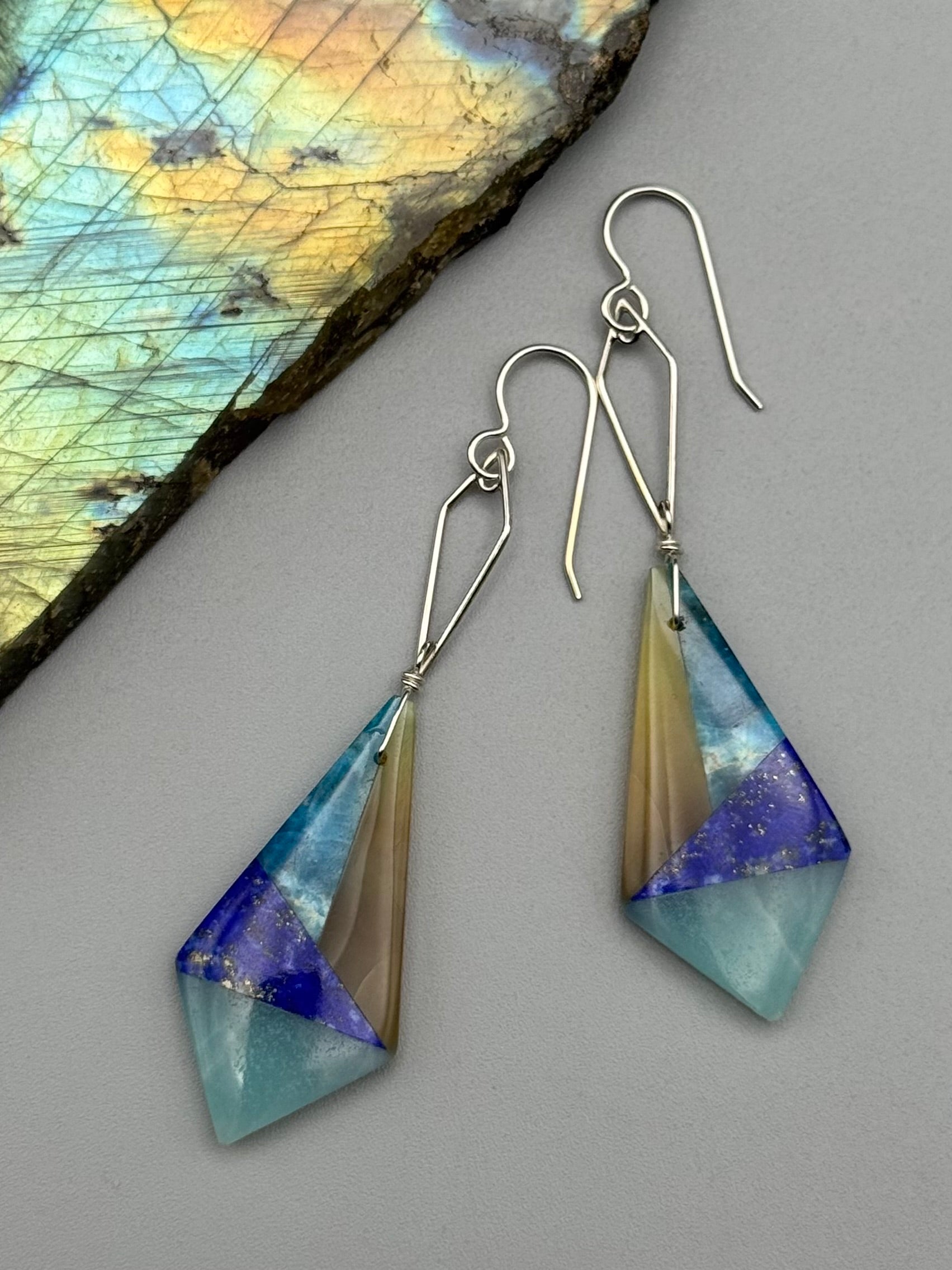 •KITE DUO• intarsia + silver earrings