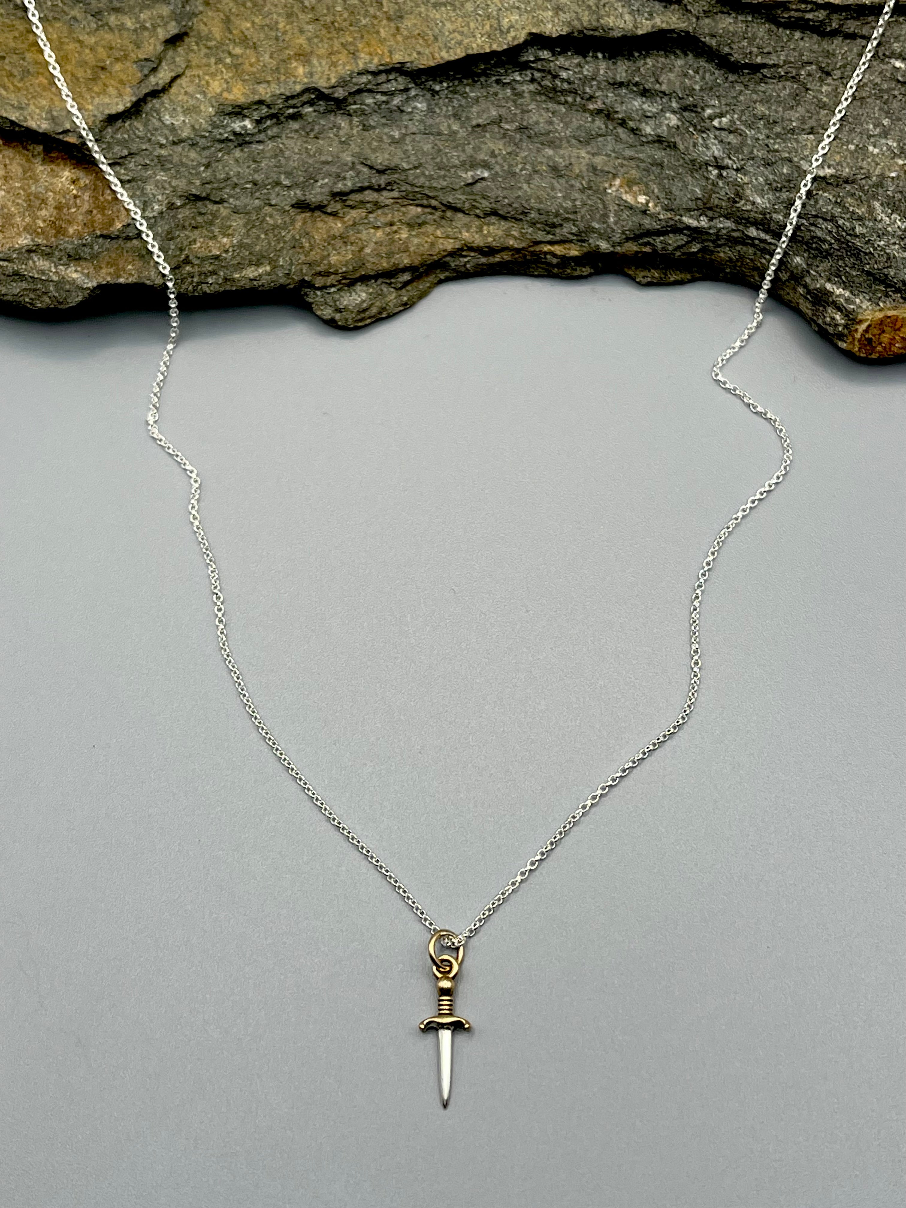 •LITTLE DAGGER• silver necklace