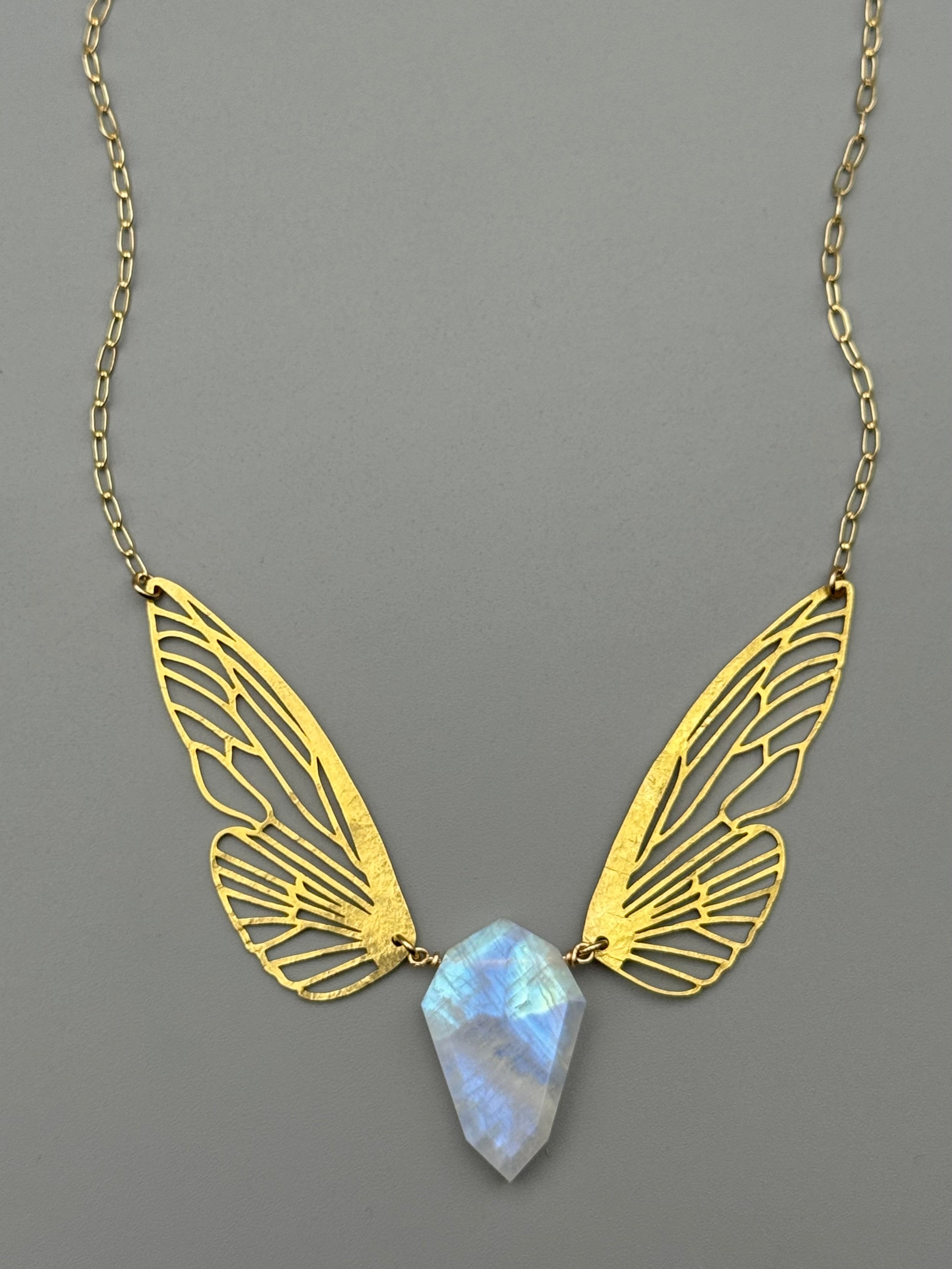 •METAMORPH• rainbow moonstone petal + gold necklace (16"-18" long)