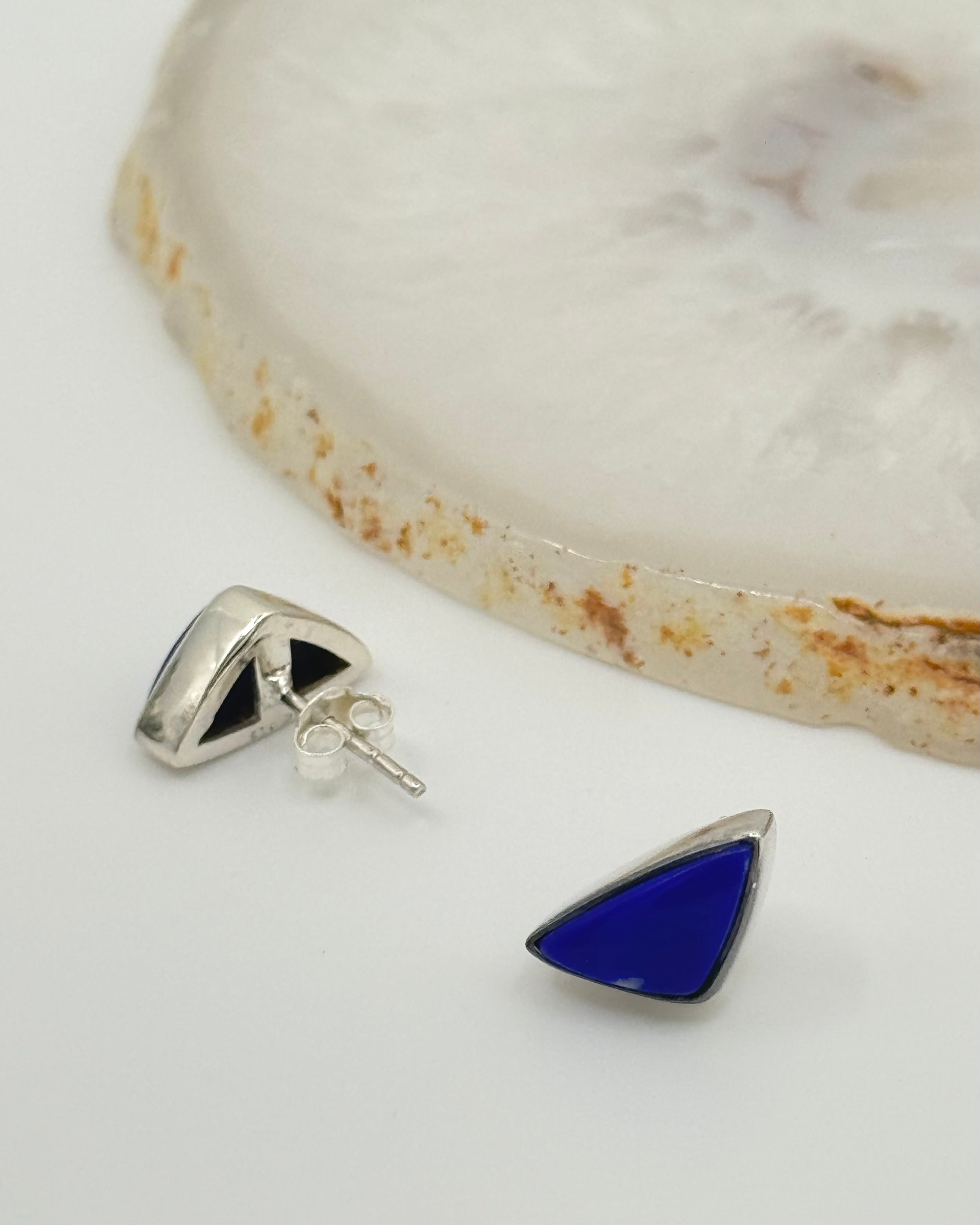 •LAPIS LAZULI - SOFT TRIANGLE• silver bezel set stud earrings