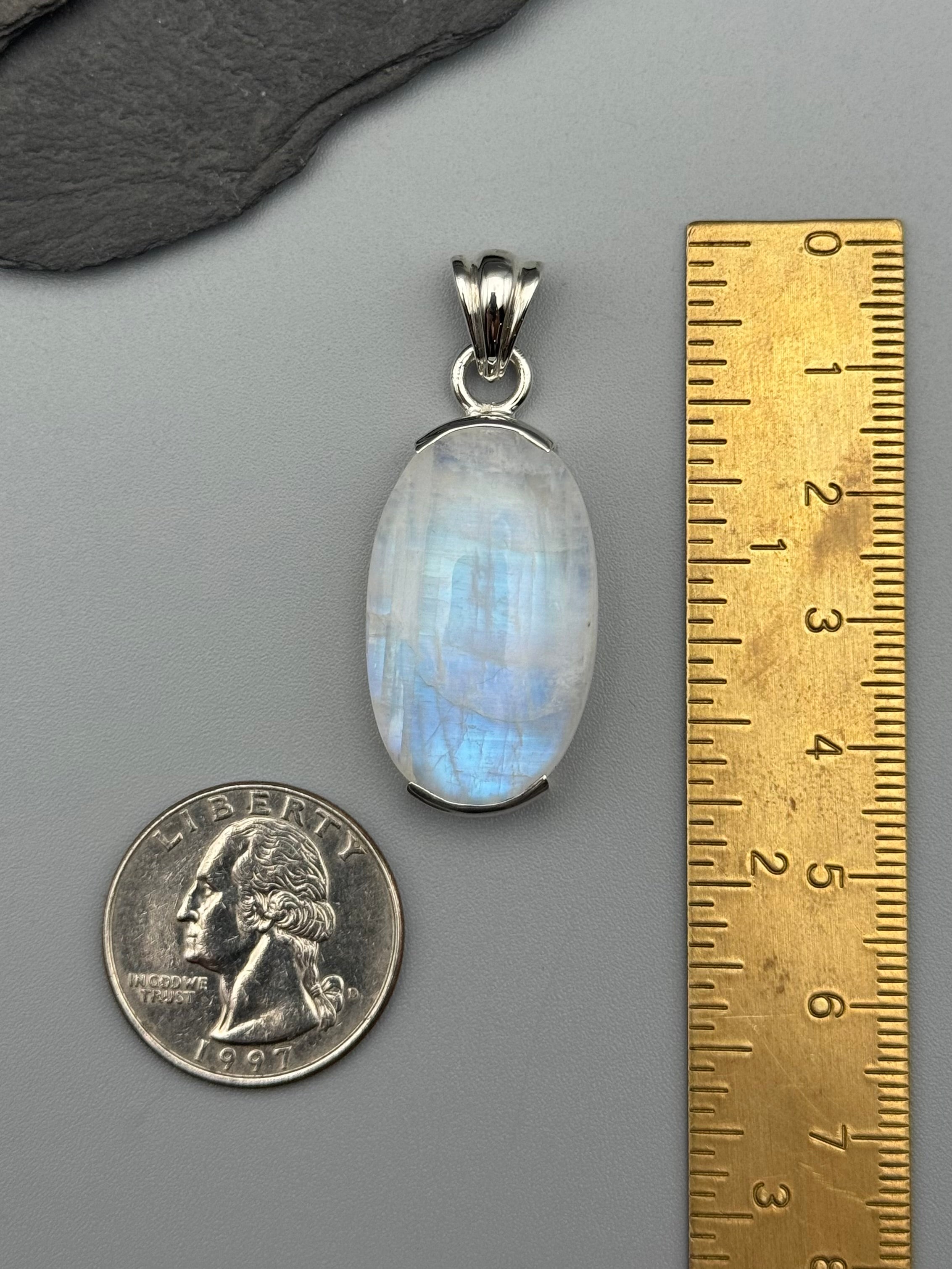 •RAINBOW MOONSTONE - OVAL• bezel capped silver pendant
