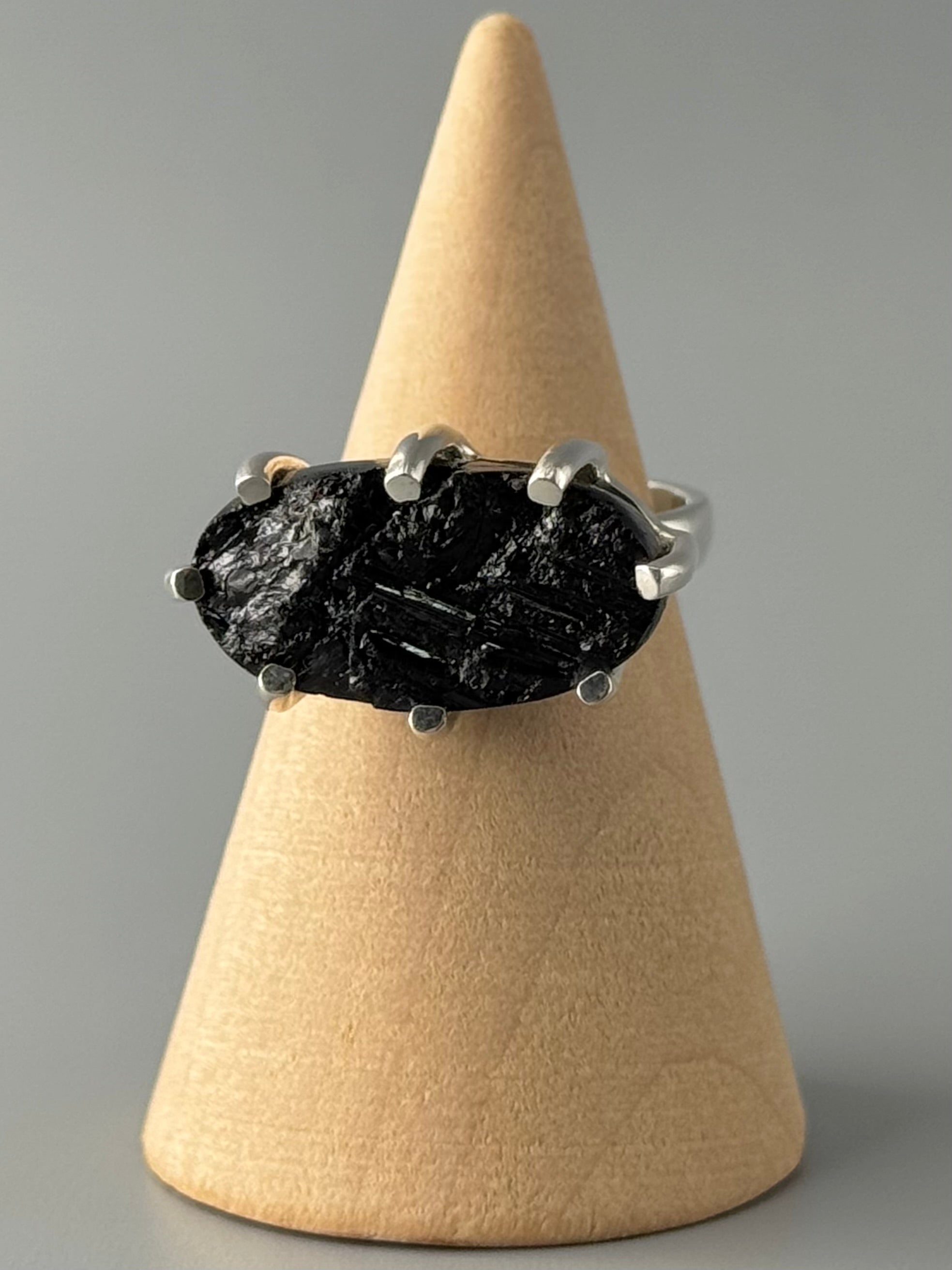 •BLACK TOURMALINE - BATTLESHIP• prong set silver ring (size 8)