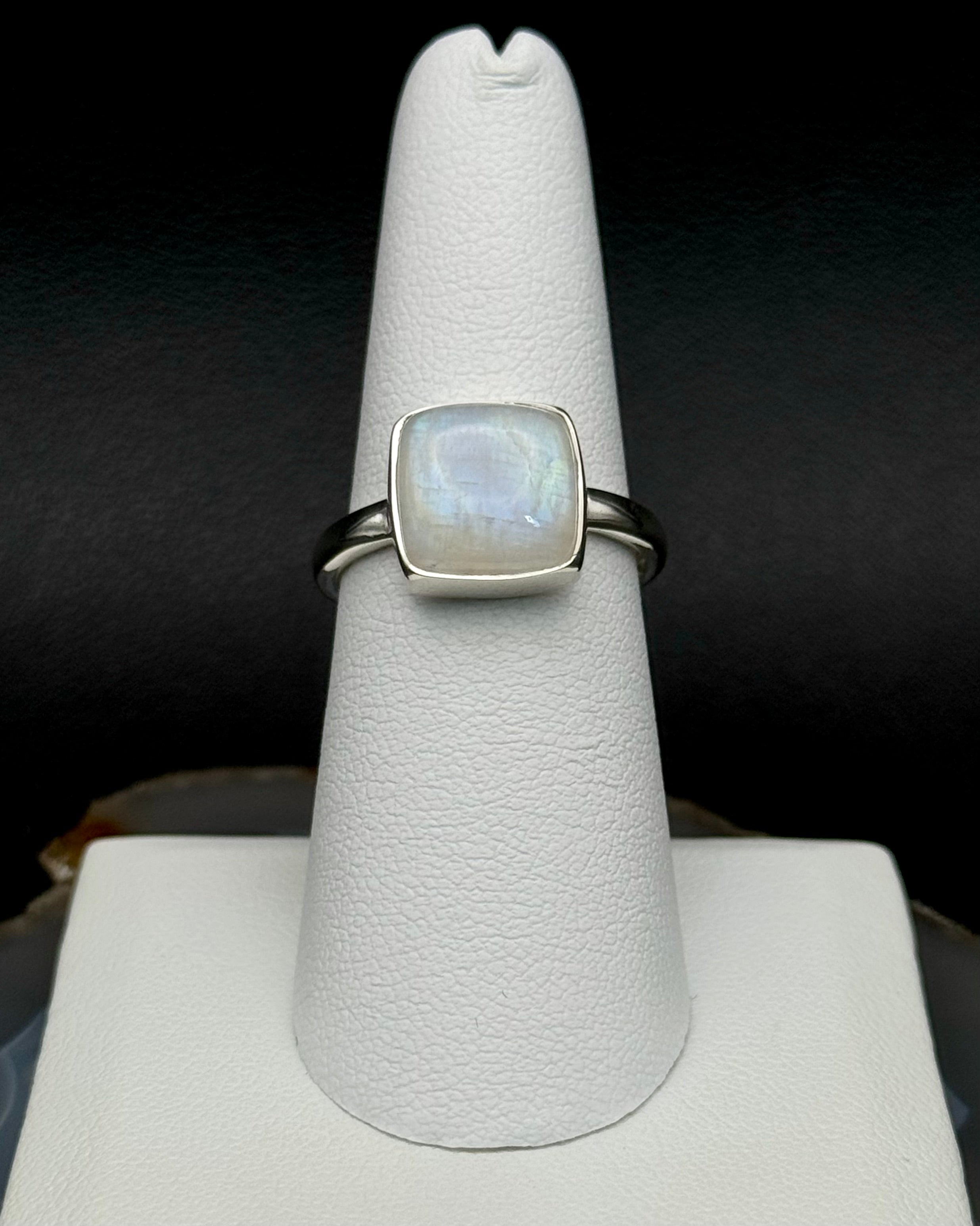 •RAINBOW MOONSTONE - MEDIUM SOFT SQUARE• silver ring (size 8)