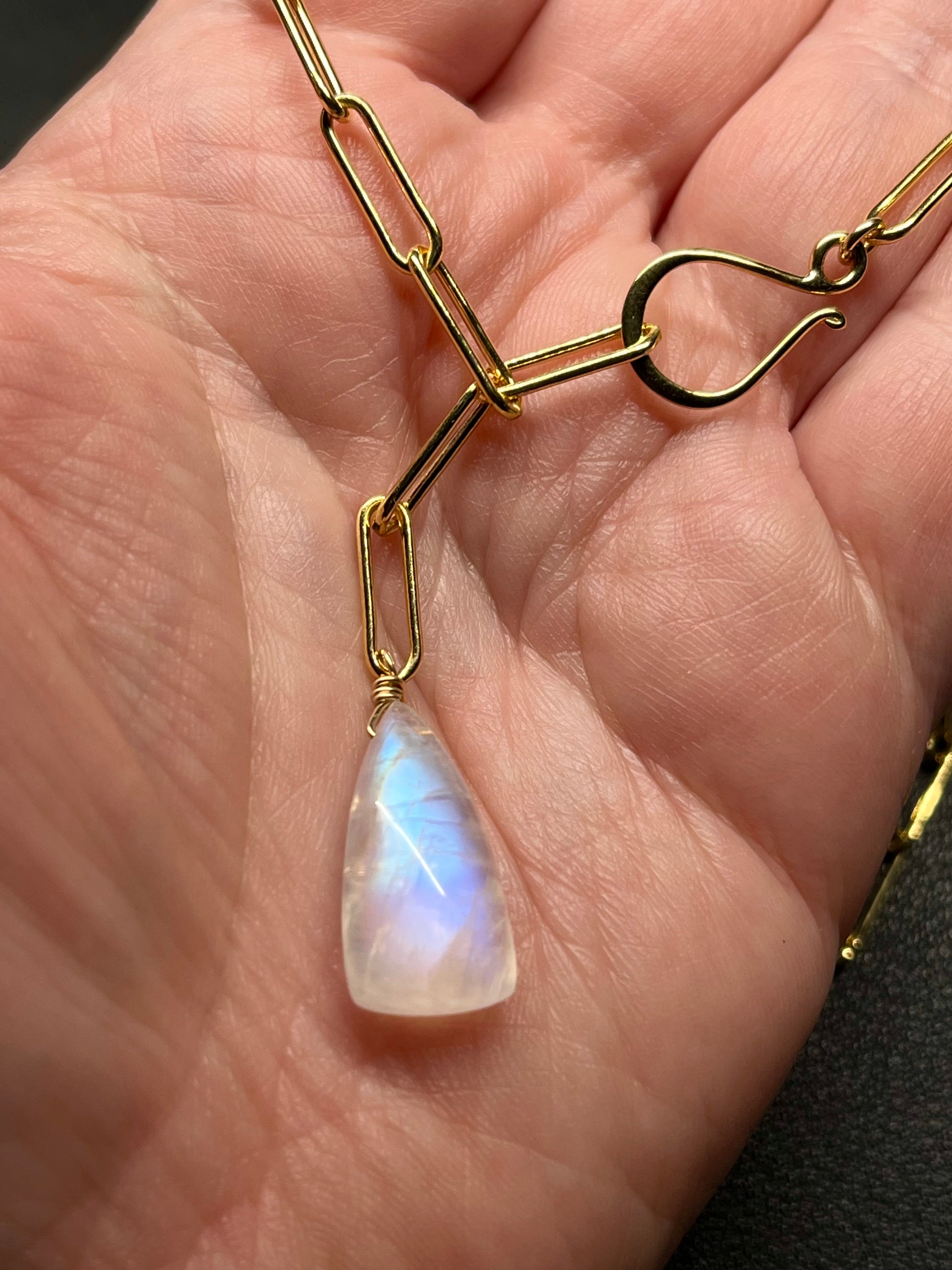 •LINKED• rainbow moonstone + gold necklace (19")