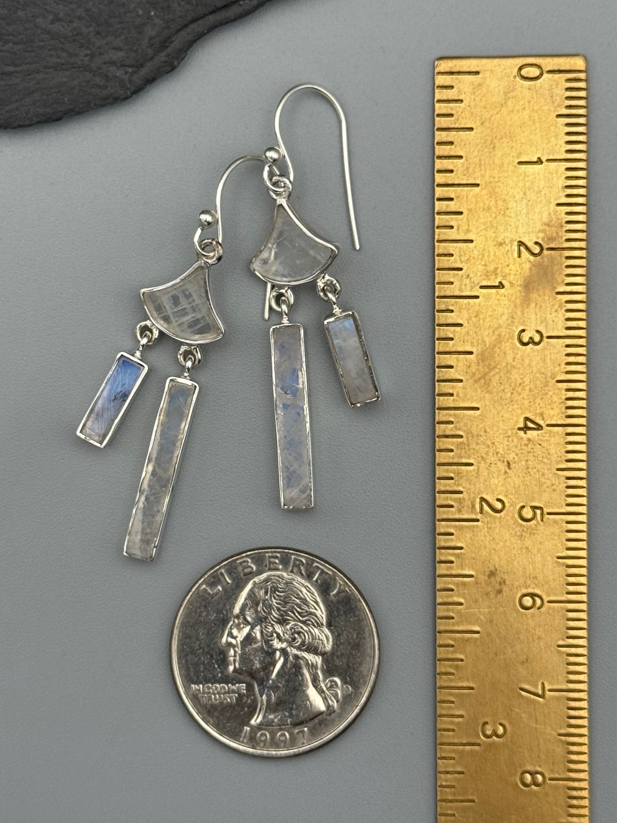 •RAINBOW MOONSTONE - GINKGO DROP• silver dangle earrings