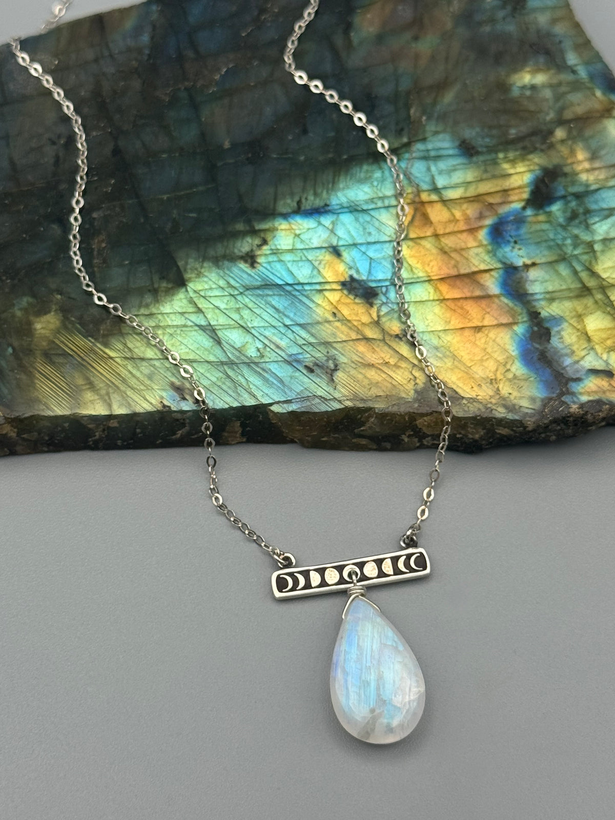 •NYX• rainbow moonstone + silver necklace (17"-19" long)