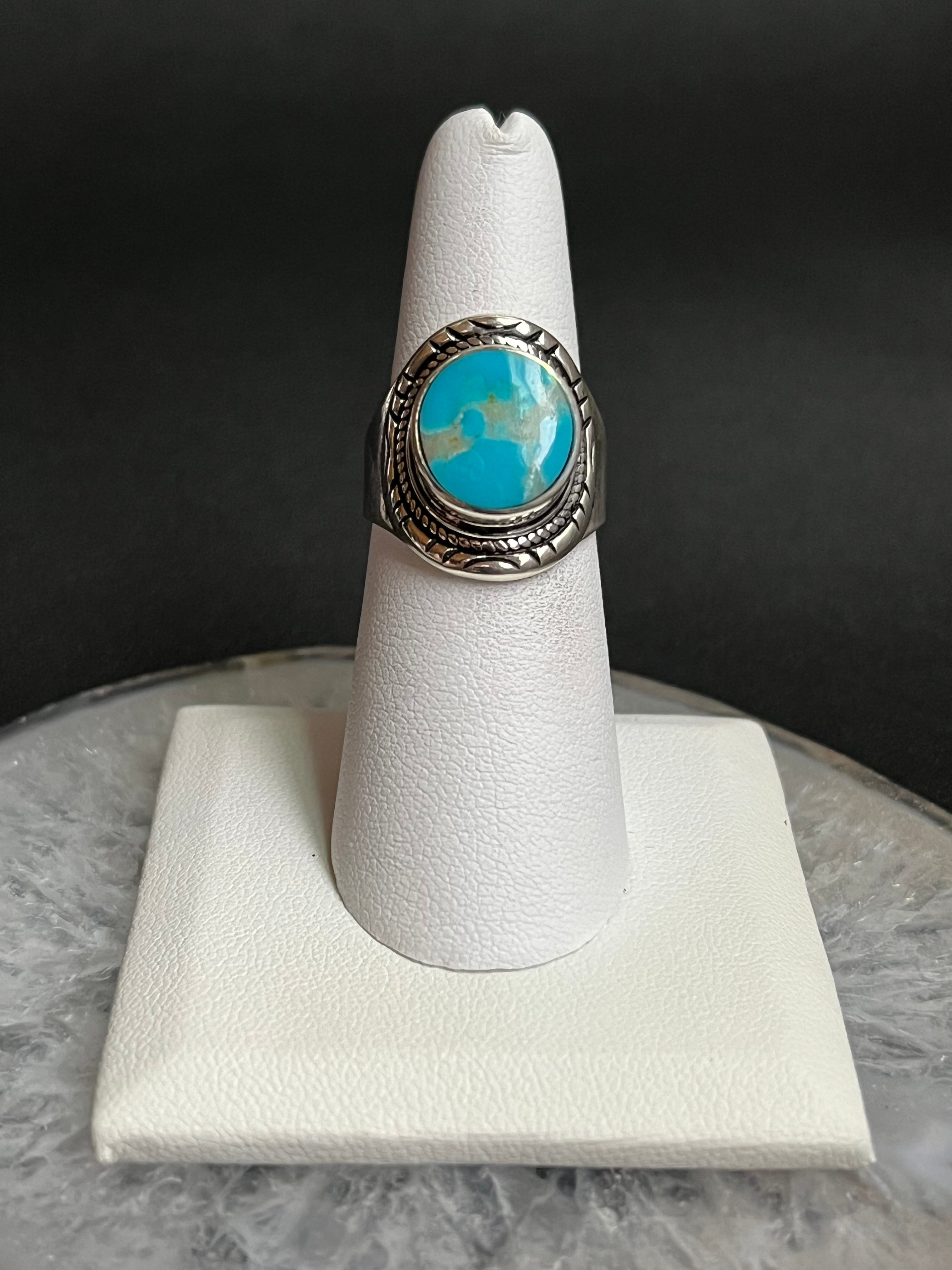 •KINGMAN TURQUOISE• Navajo silver ring (size 6.75)