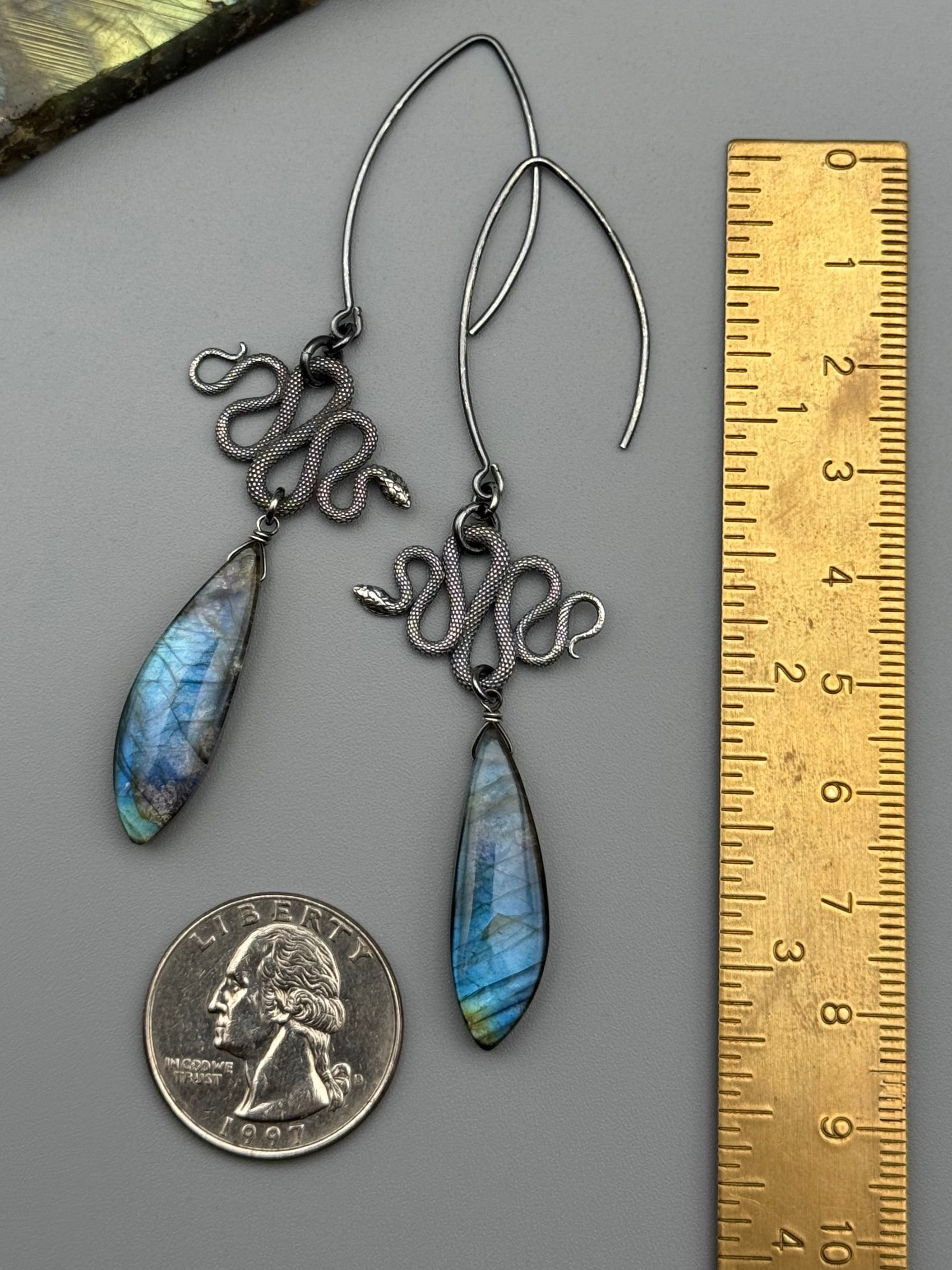 •SIDEWINDER• labradorite + silver earrings